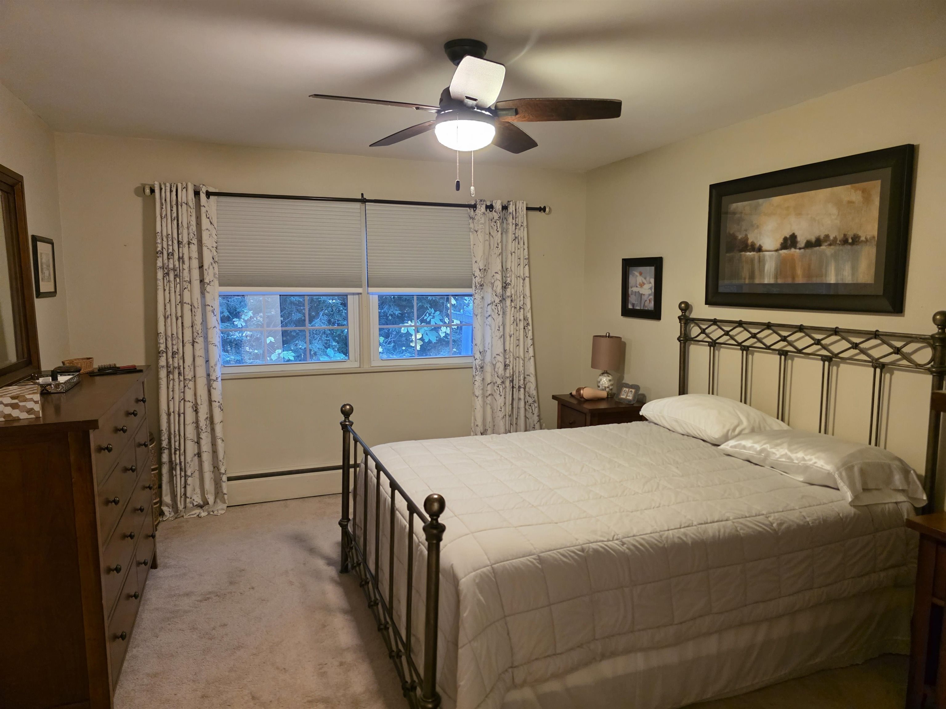 Bedroom 1 24196549