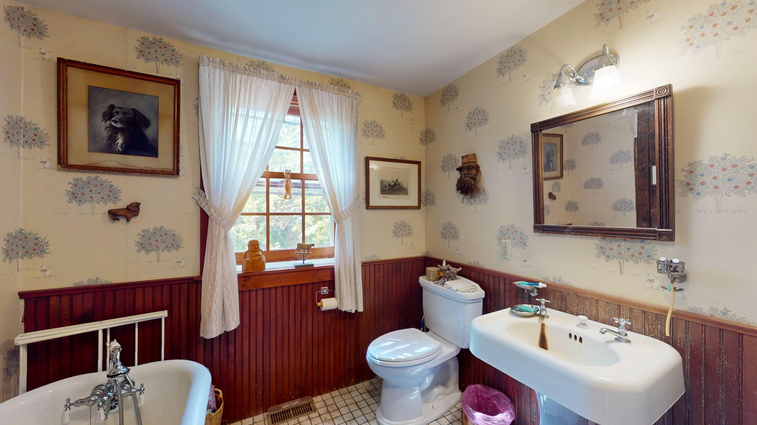 First Floor Bathroom