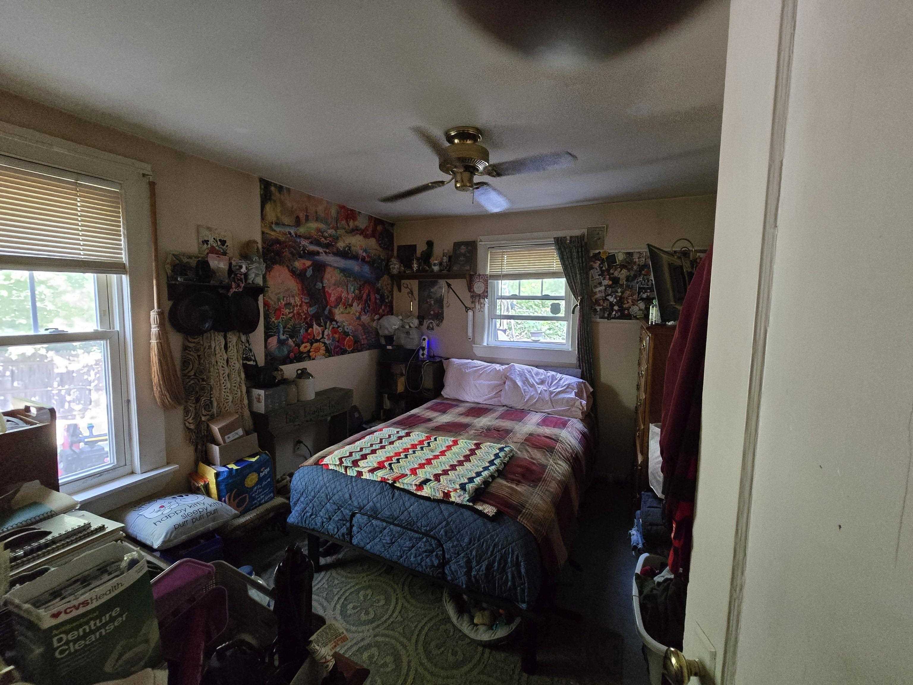 Photo 13 of 26