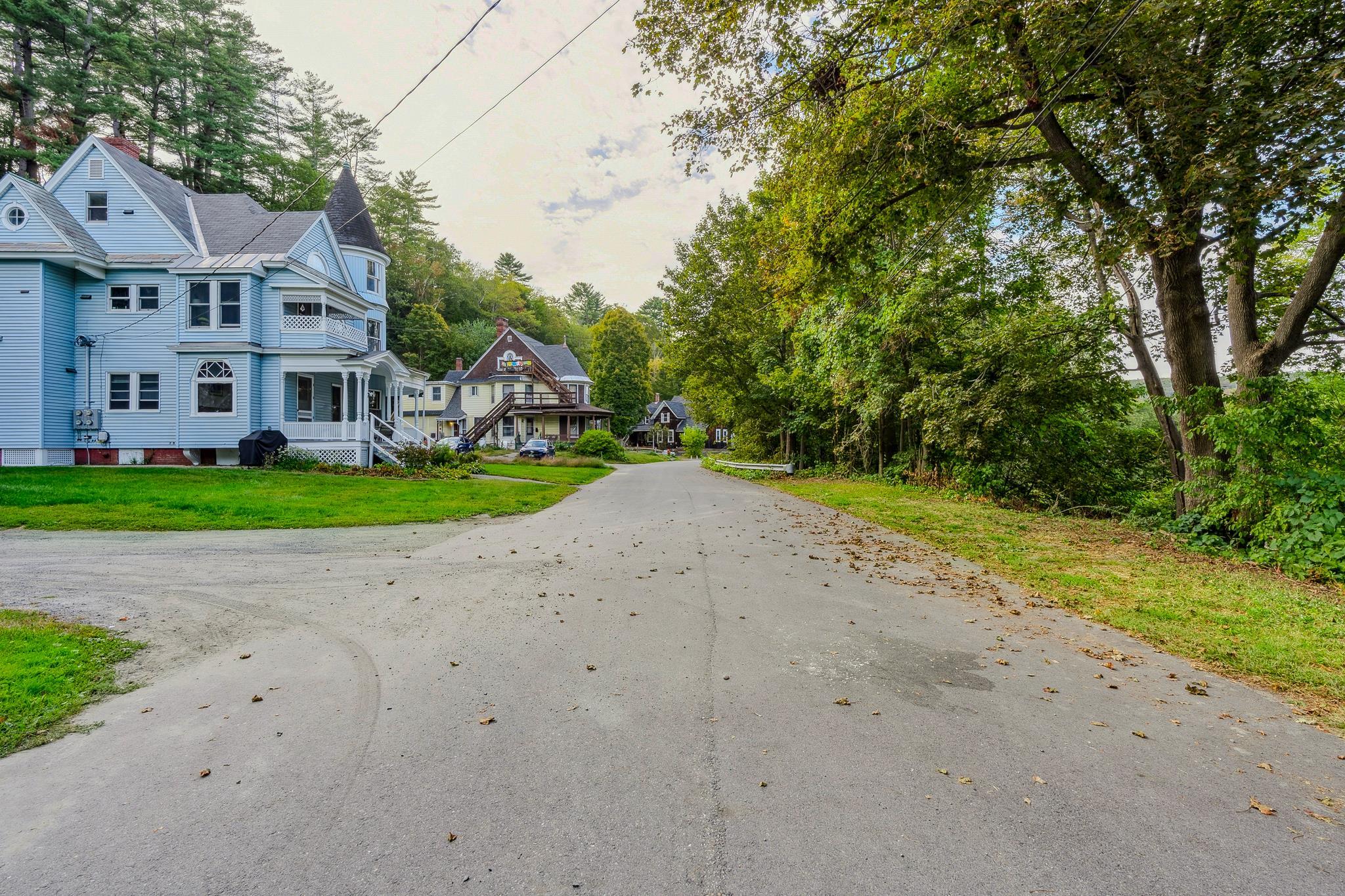 Just Uphill From Downtown WRJ on Dead End Street