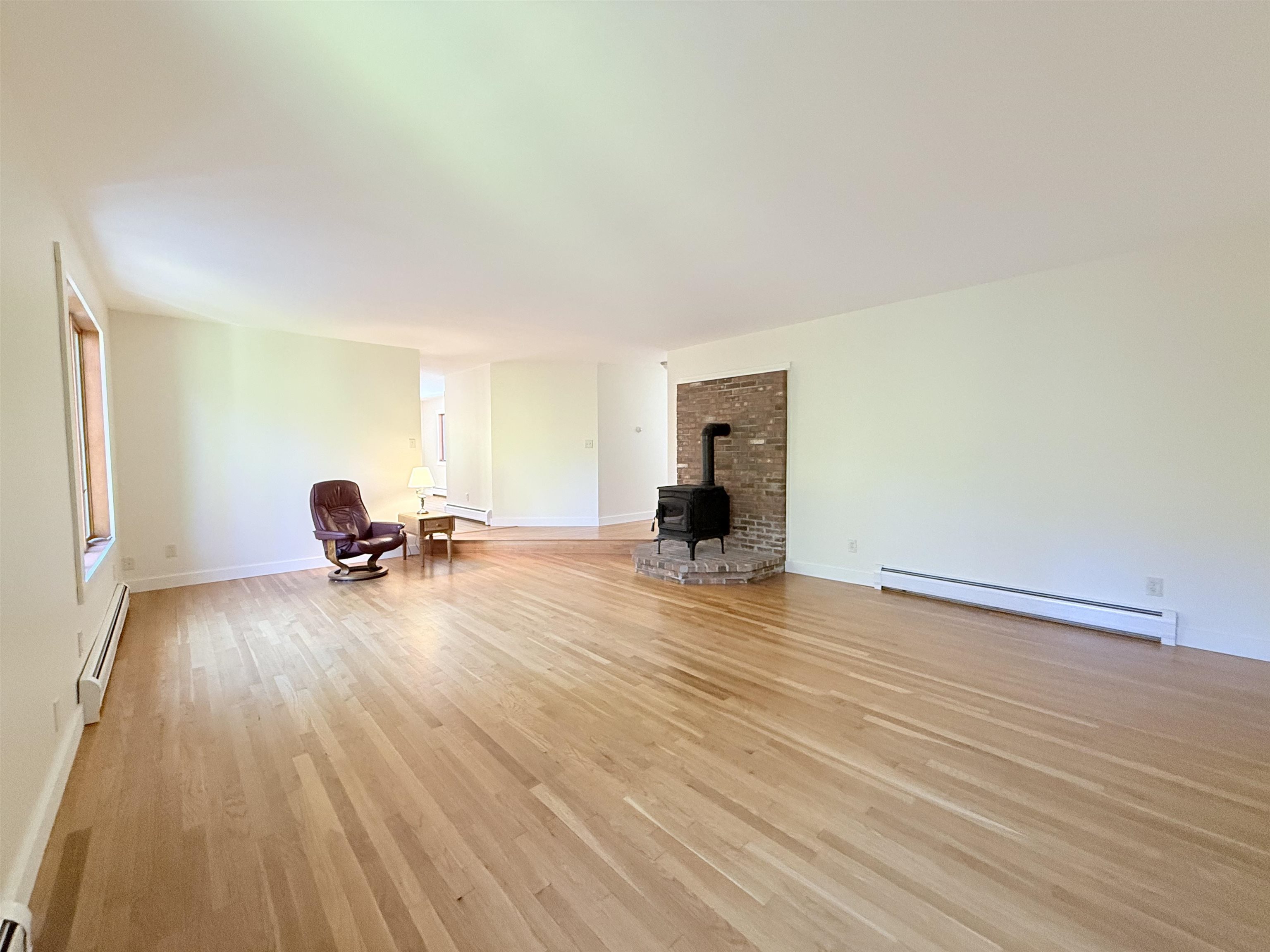 Living Room 24132588