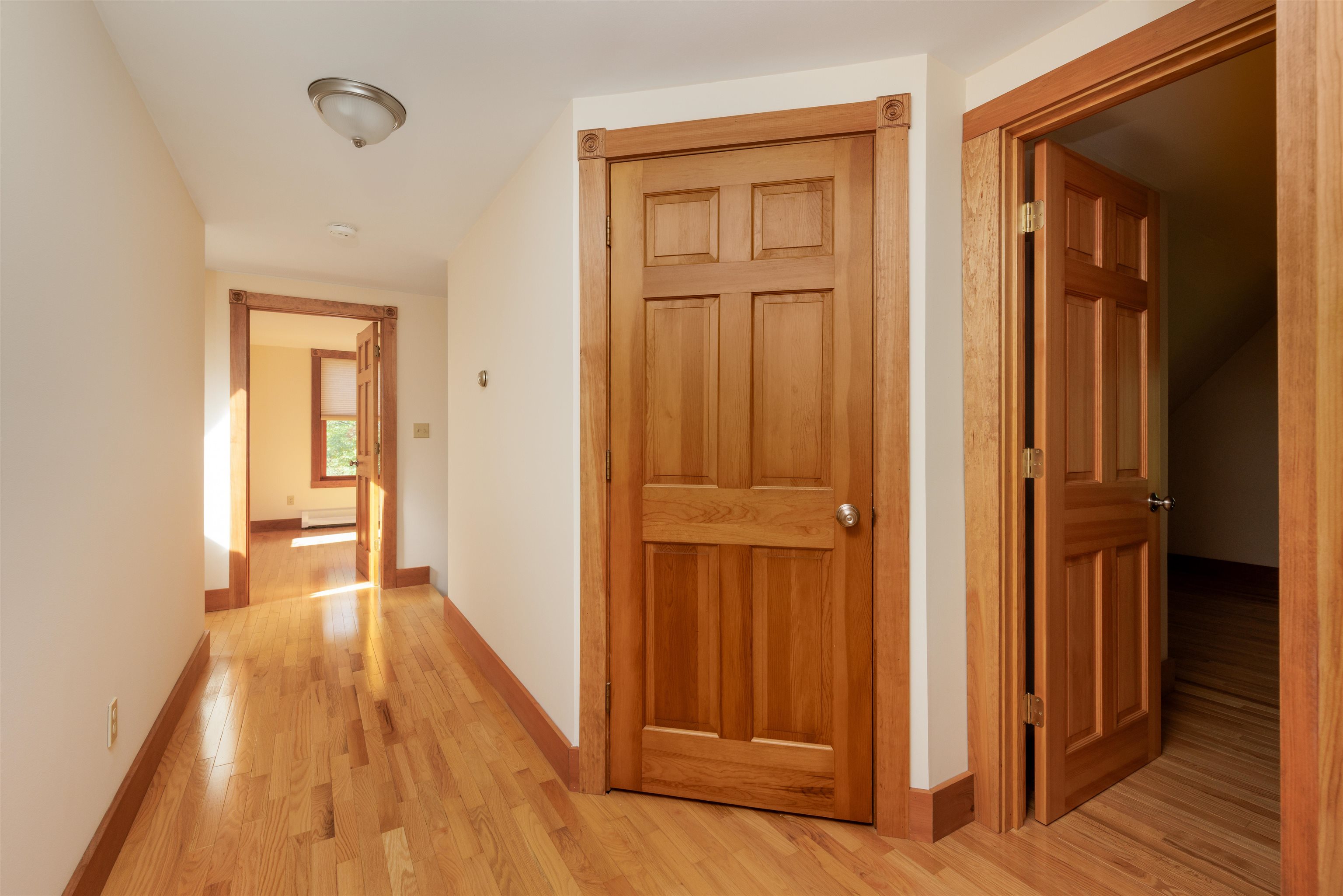 Walk In Closet 24132893