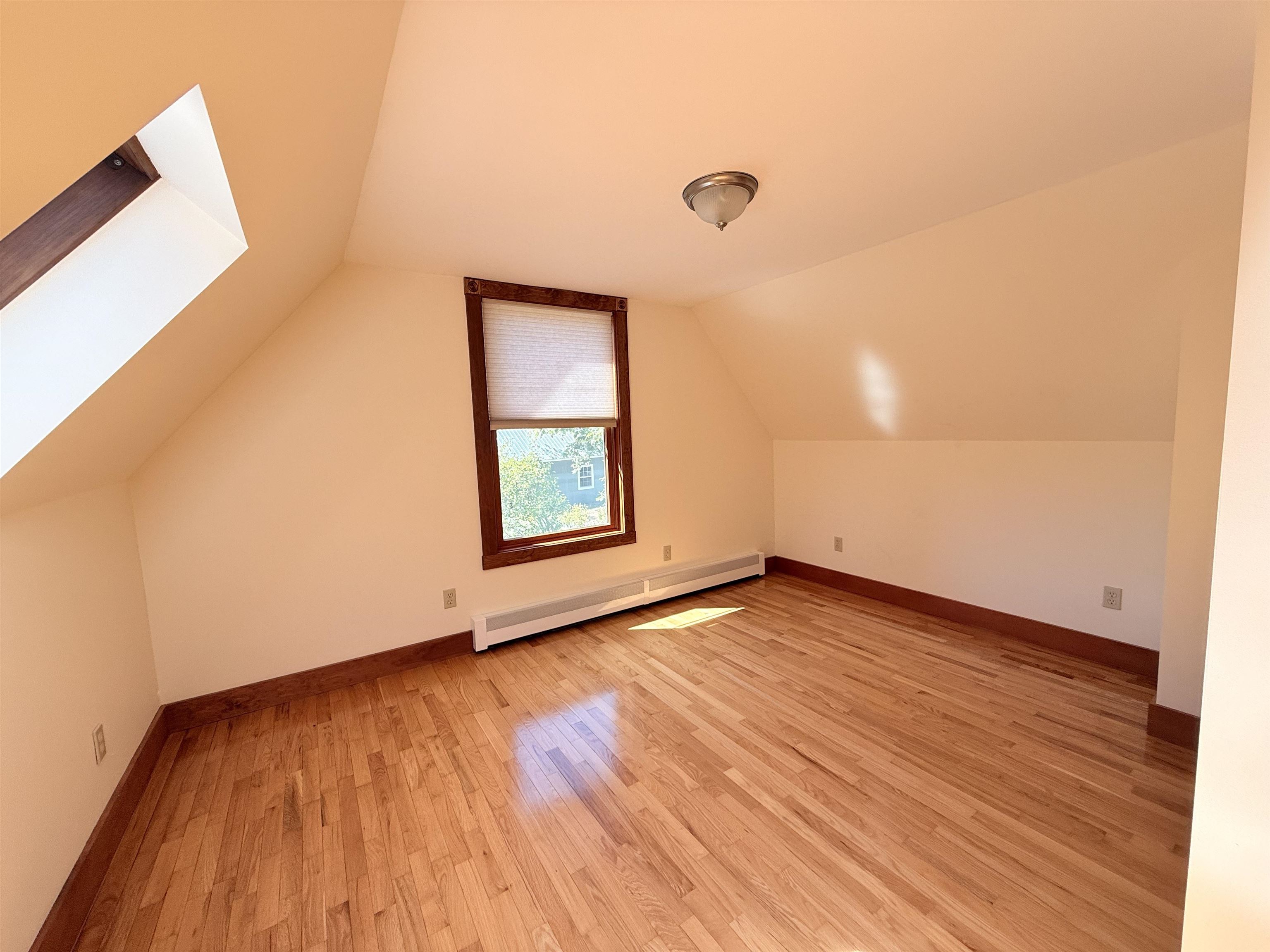 Bedroom #3 24114762