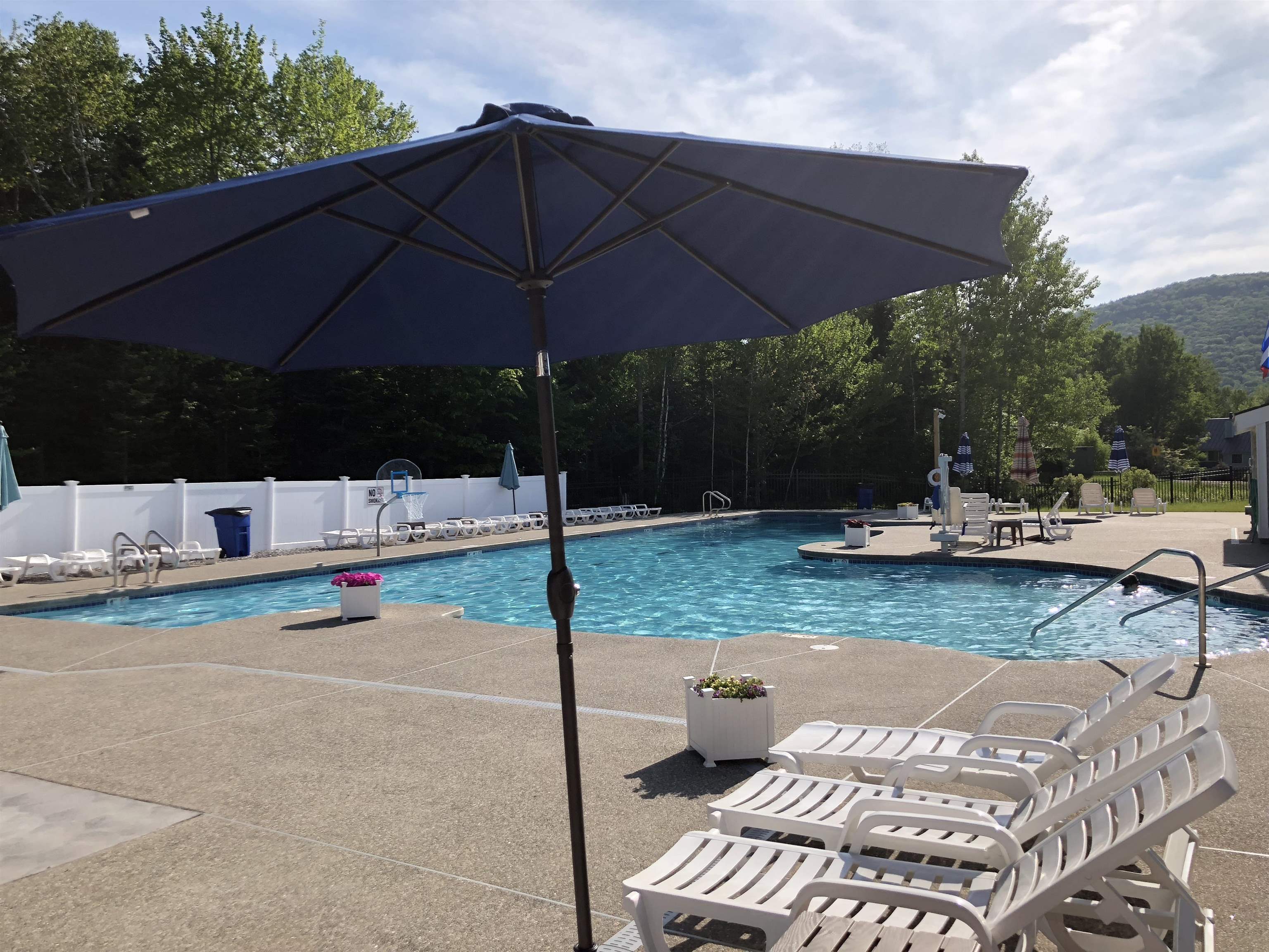 JOIN THE WHITE MOUNTAIN ATHLETIC CLUB