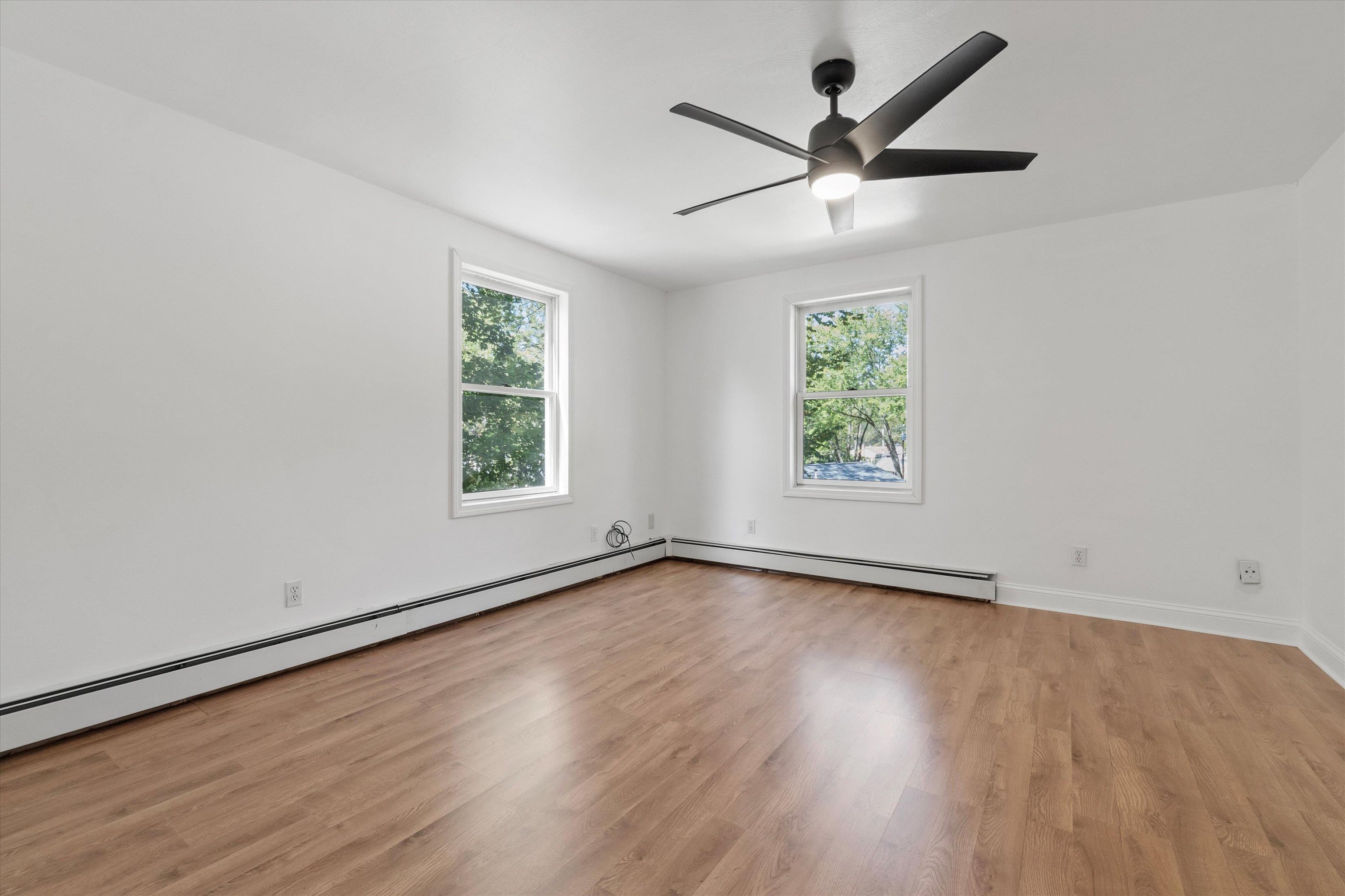Bedroom 4 (2nd Fl)
