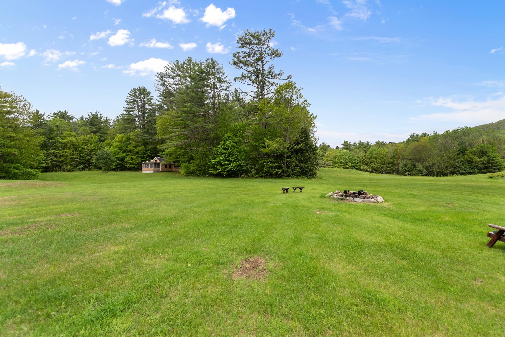 These open level fields would make a amazing wedding location