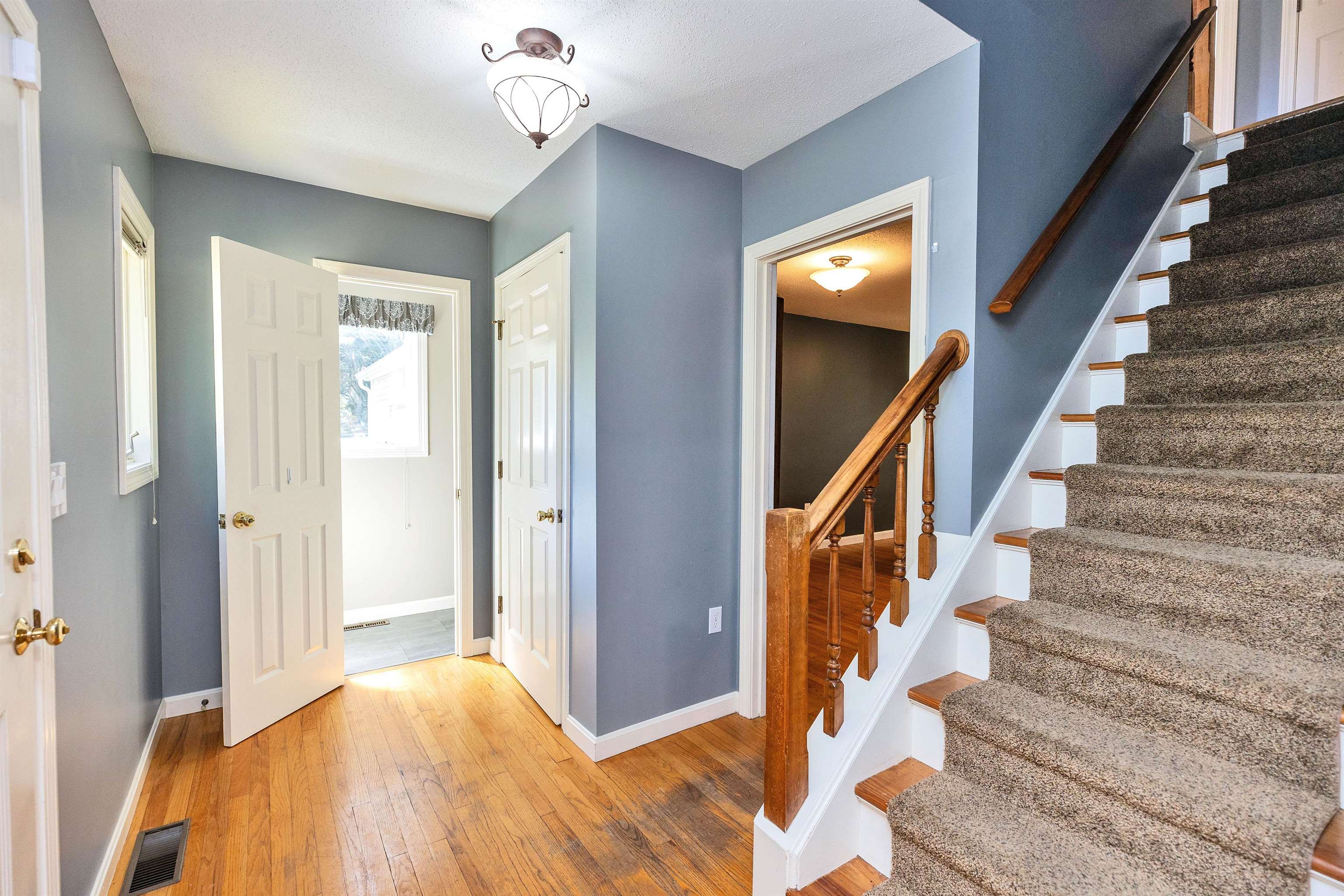 Front Entryway