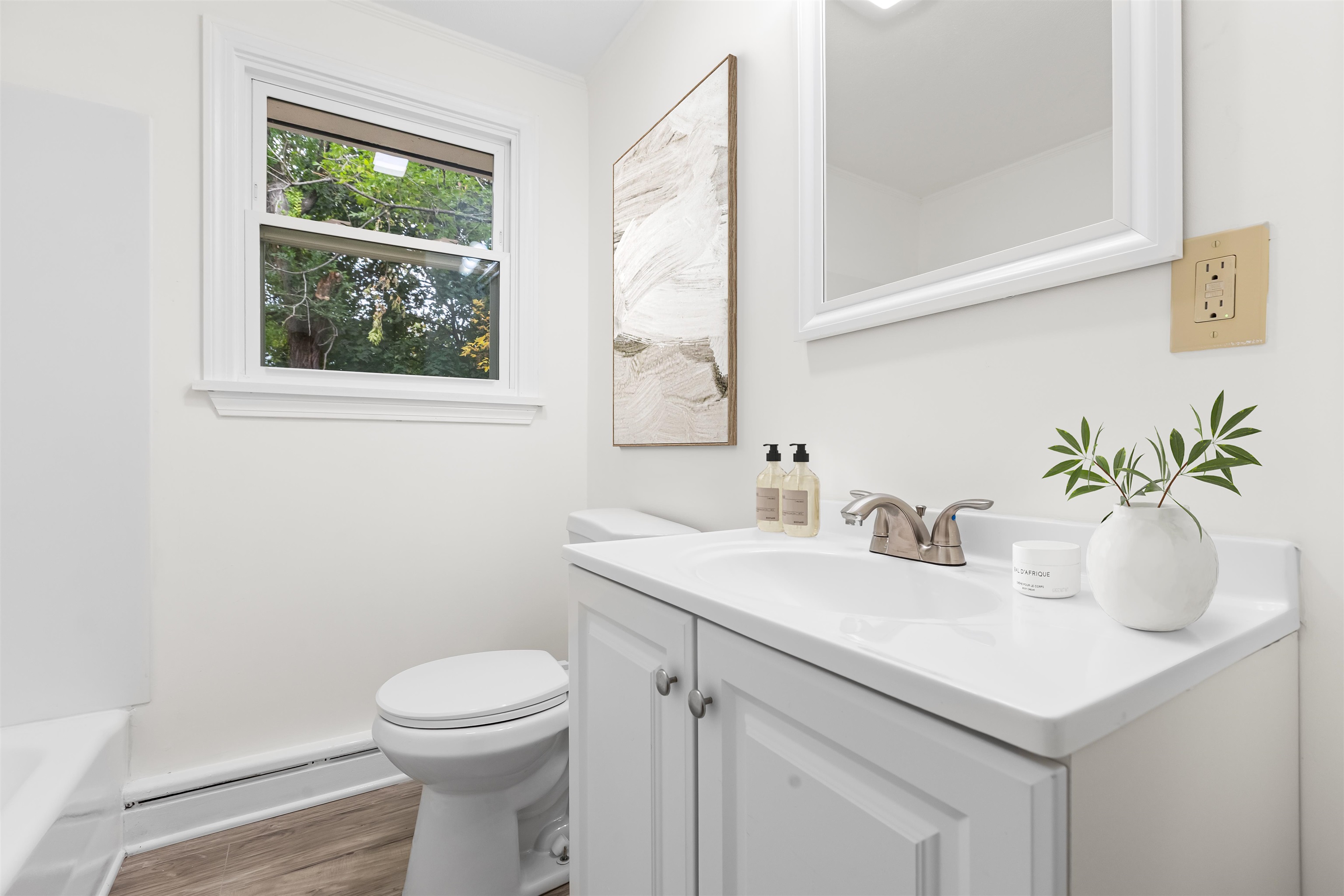 Virtually Staged - Bathroom 24163347