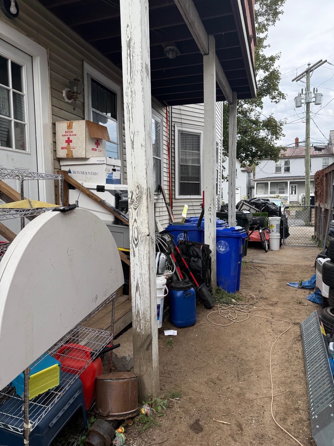 Homes for sale in Manchester, NH | 6 Ray St, Manchester, NH 03104 | MLS# 5063112