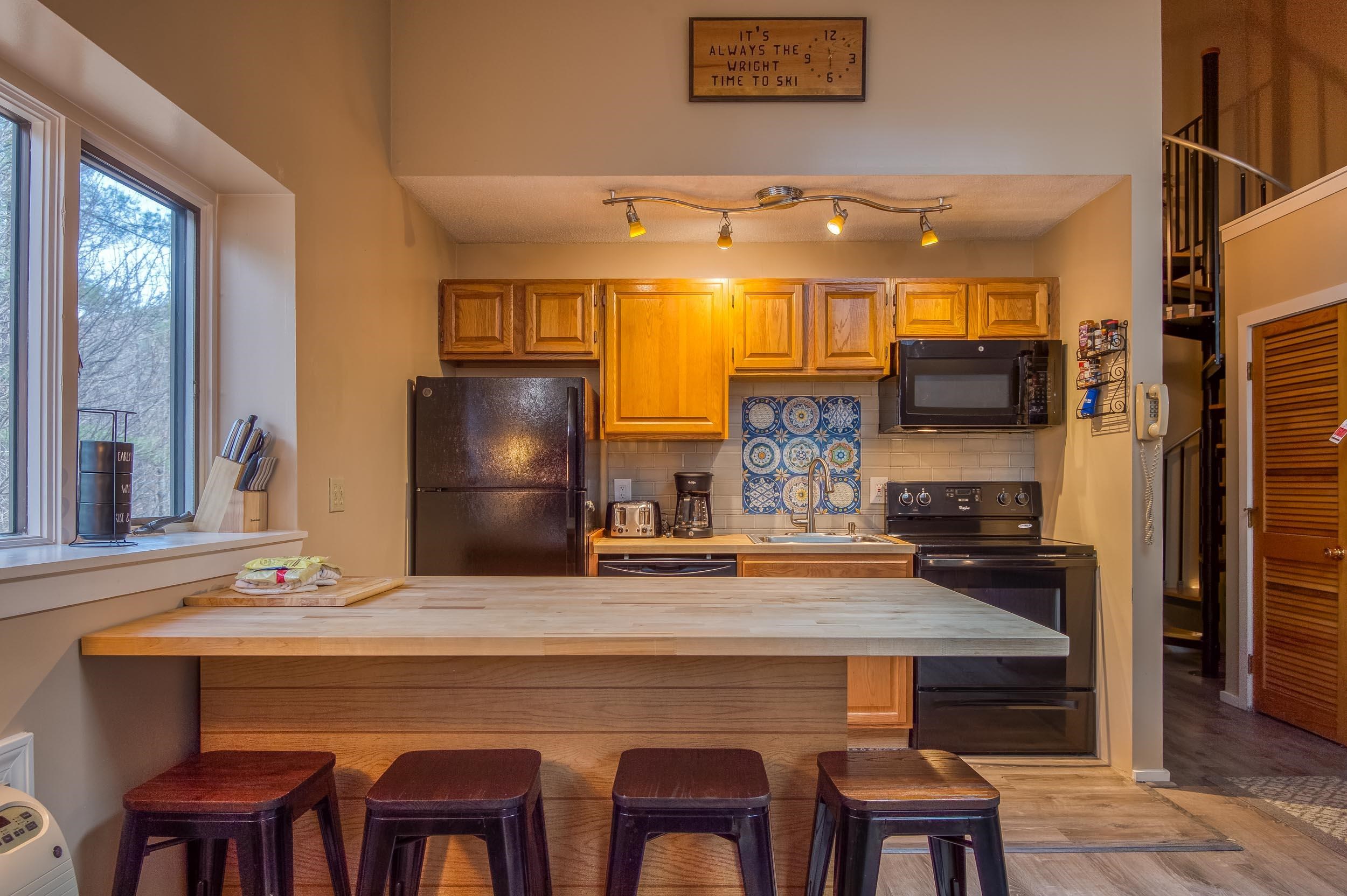 Great layout for entertaining.