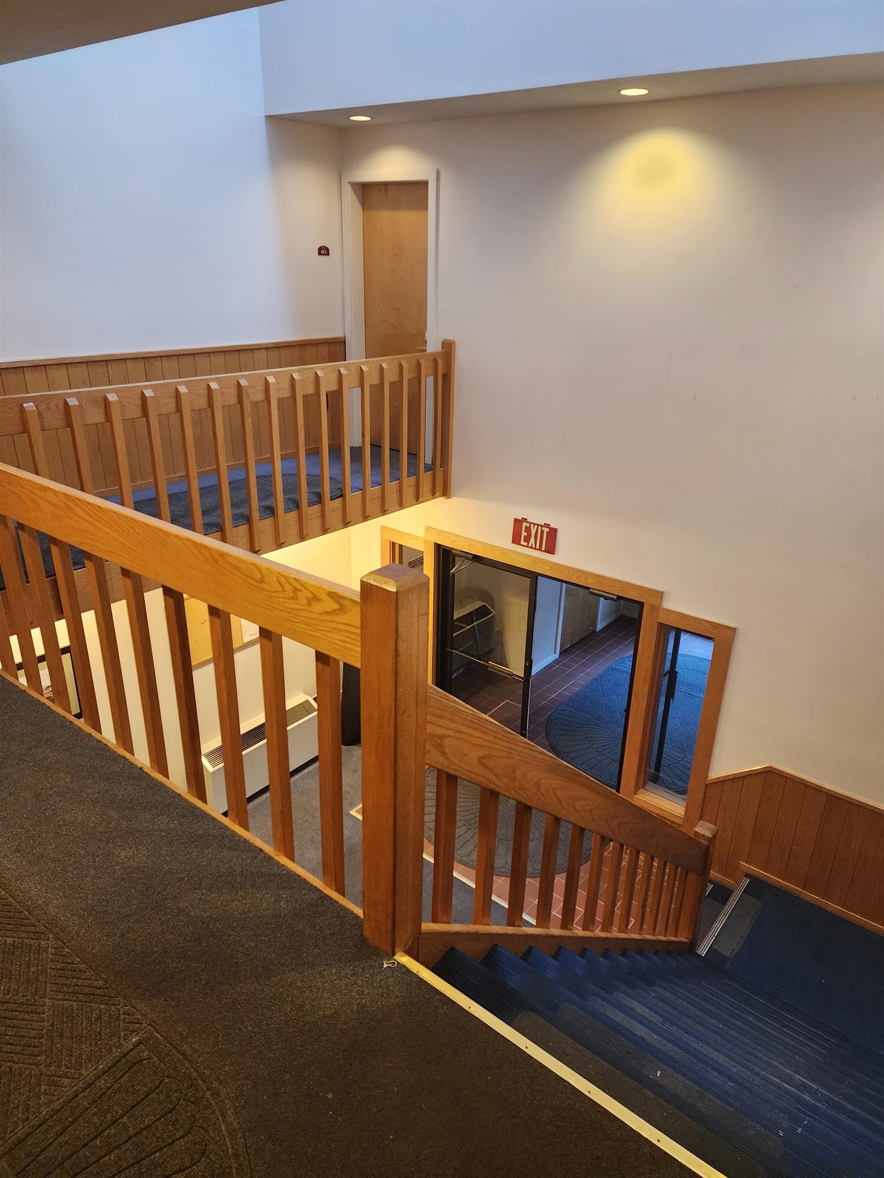 Unit is accessed up one flight of stairs.