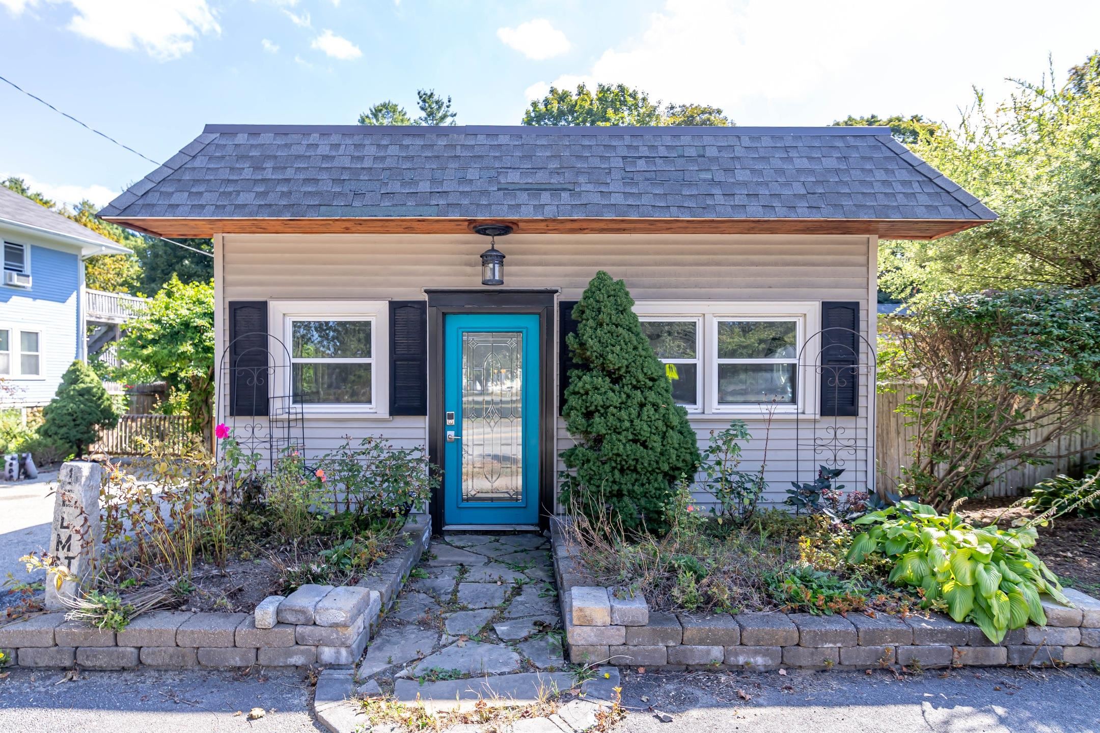 MLS 5063168: 1 Elm Street, Plaistow NH