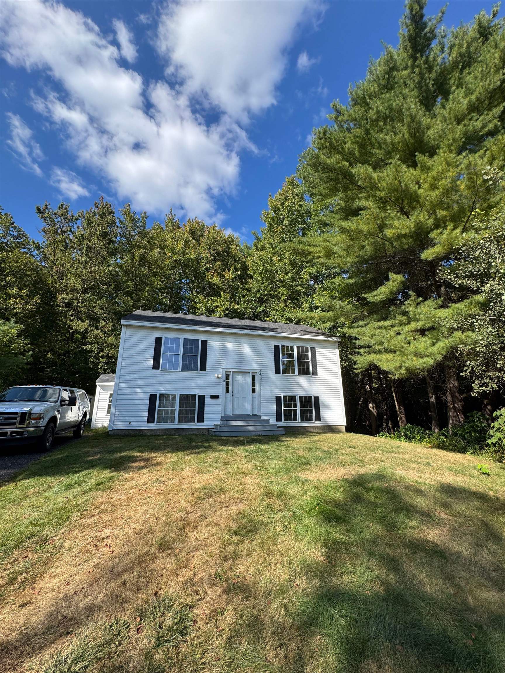 NEWPORT NH Newport_NH for sale $Single Family For Lease: $2,400