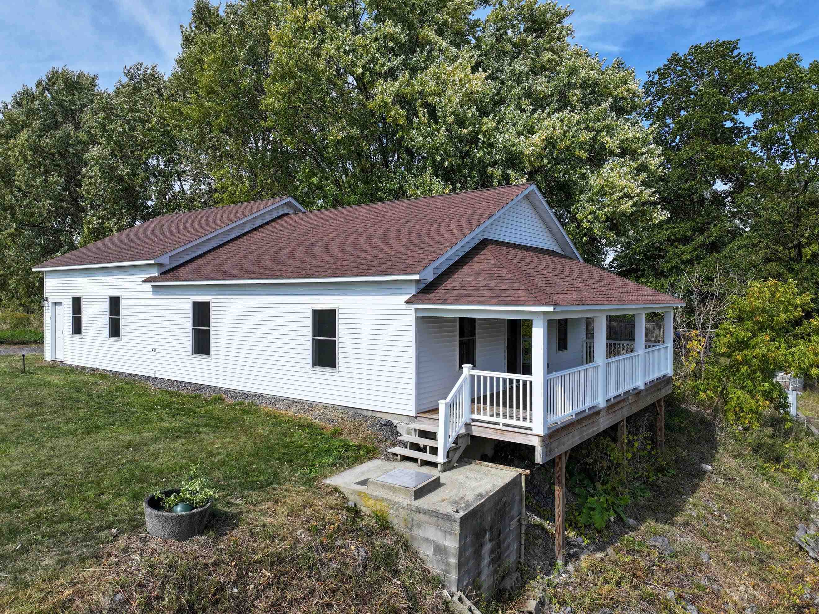 Homes for sale in Ferrisburgh, VT | 58 Riverview St, Ferrisburgh, VT 05491 | MLS# 5063310