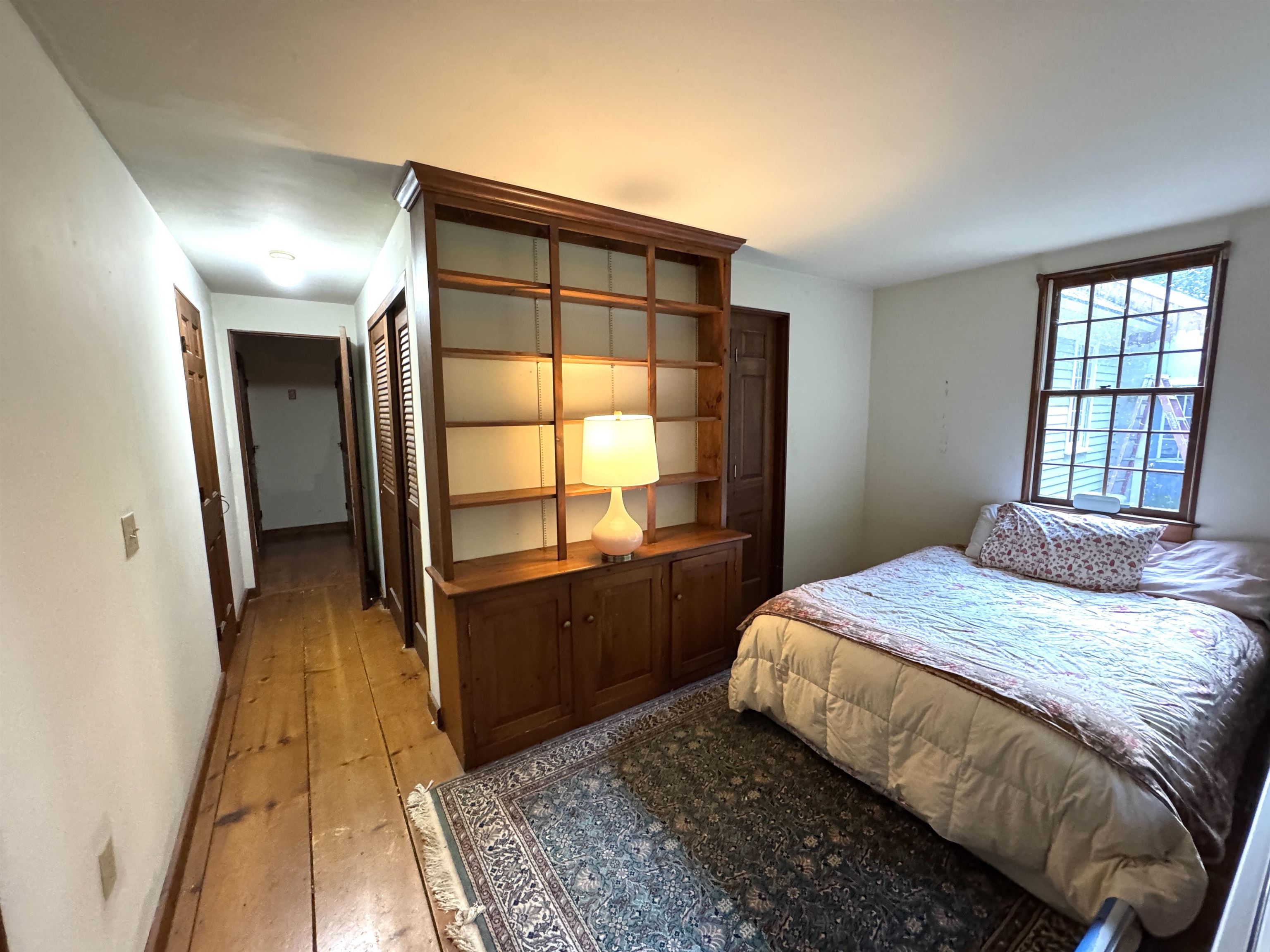 First floor bedroom/Den