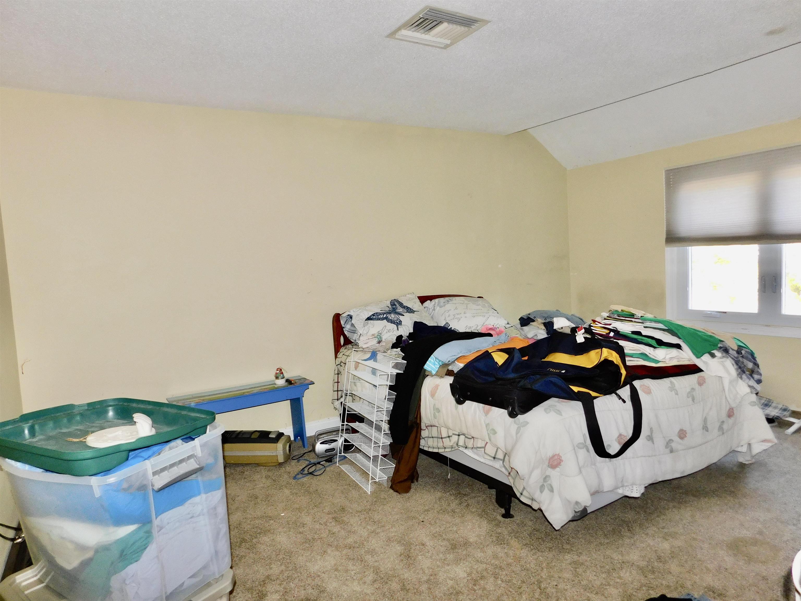 Photo 14 of 23