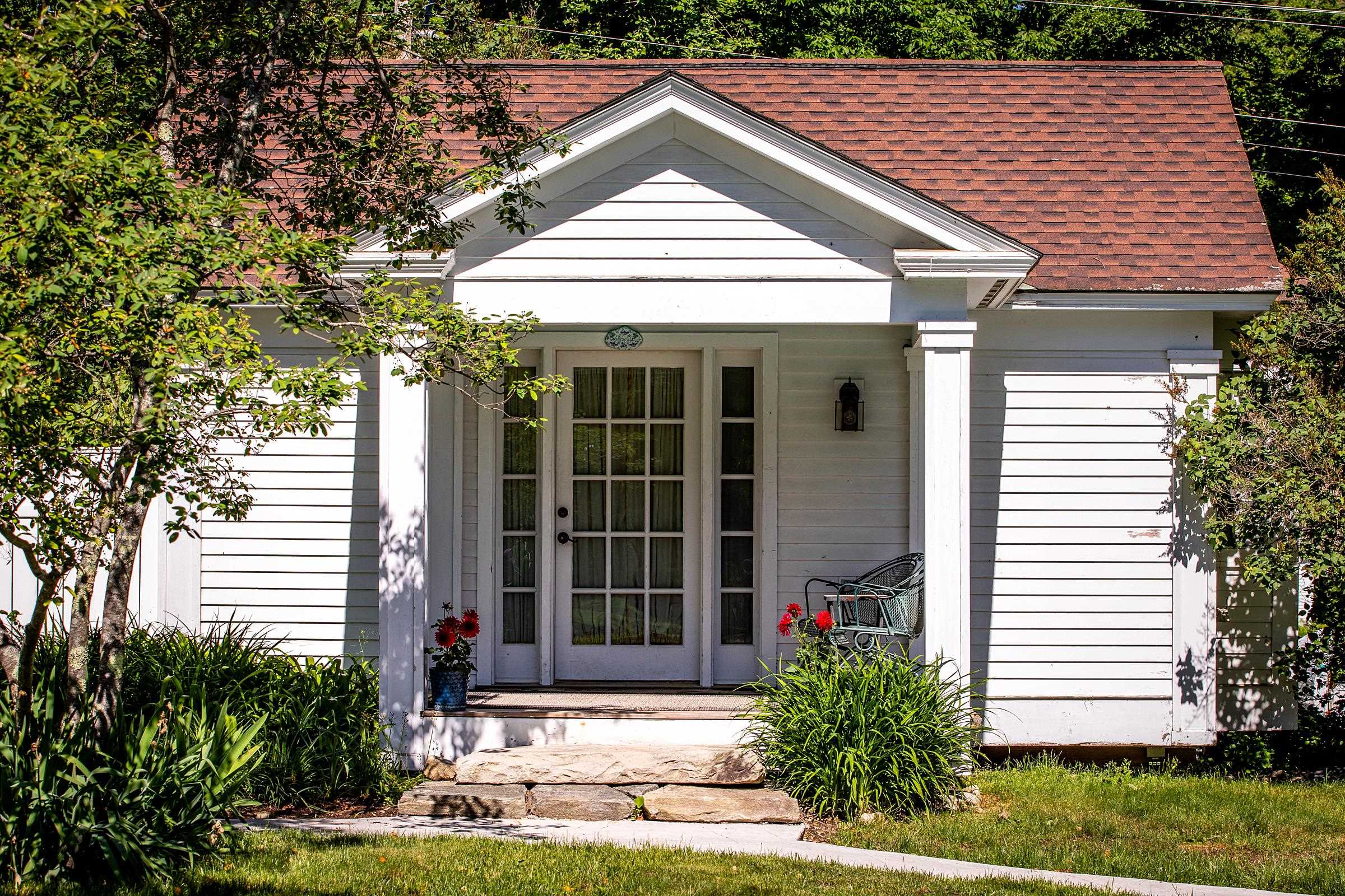 Guest Cottage