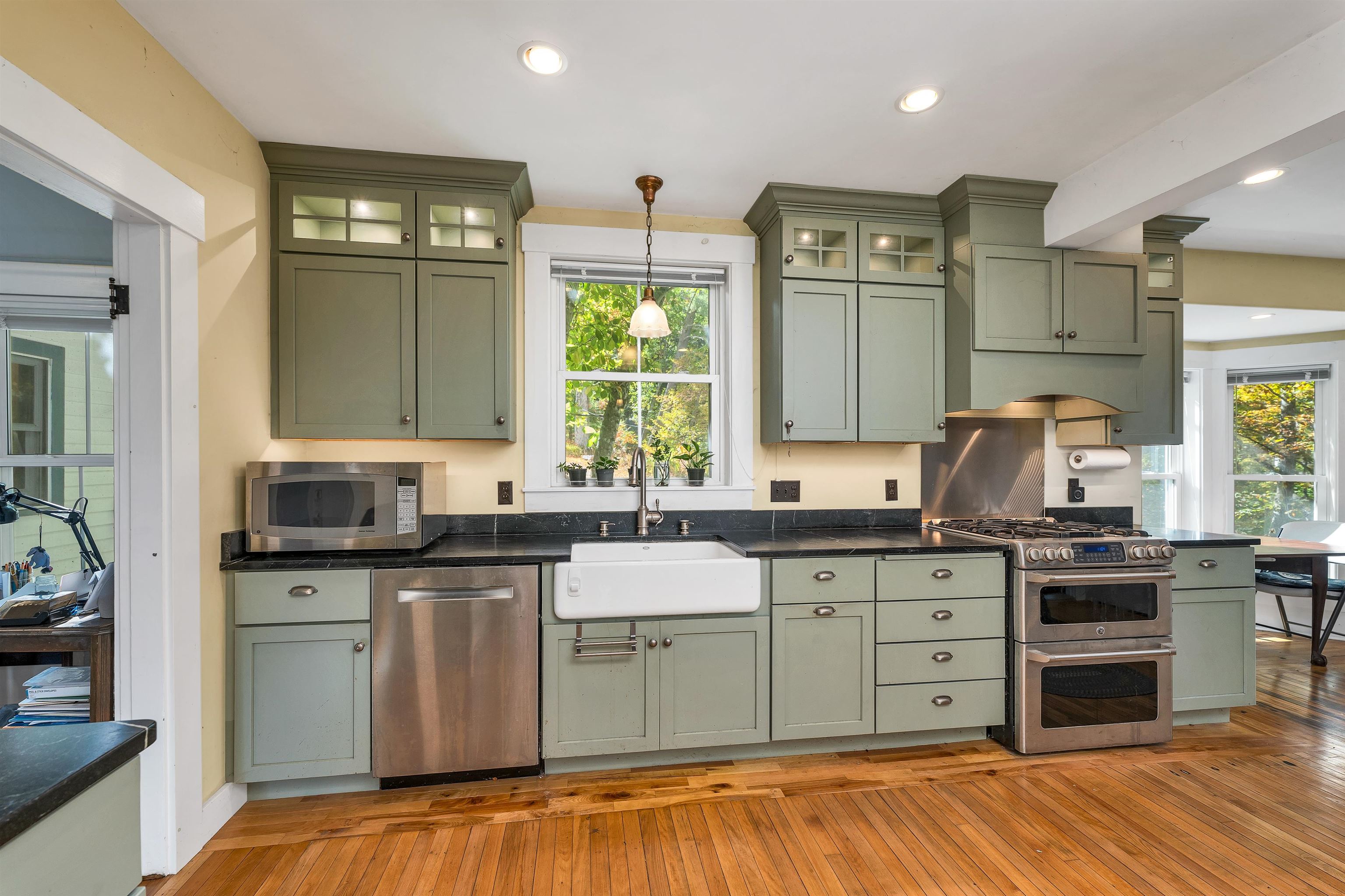 Newer kitchen