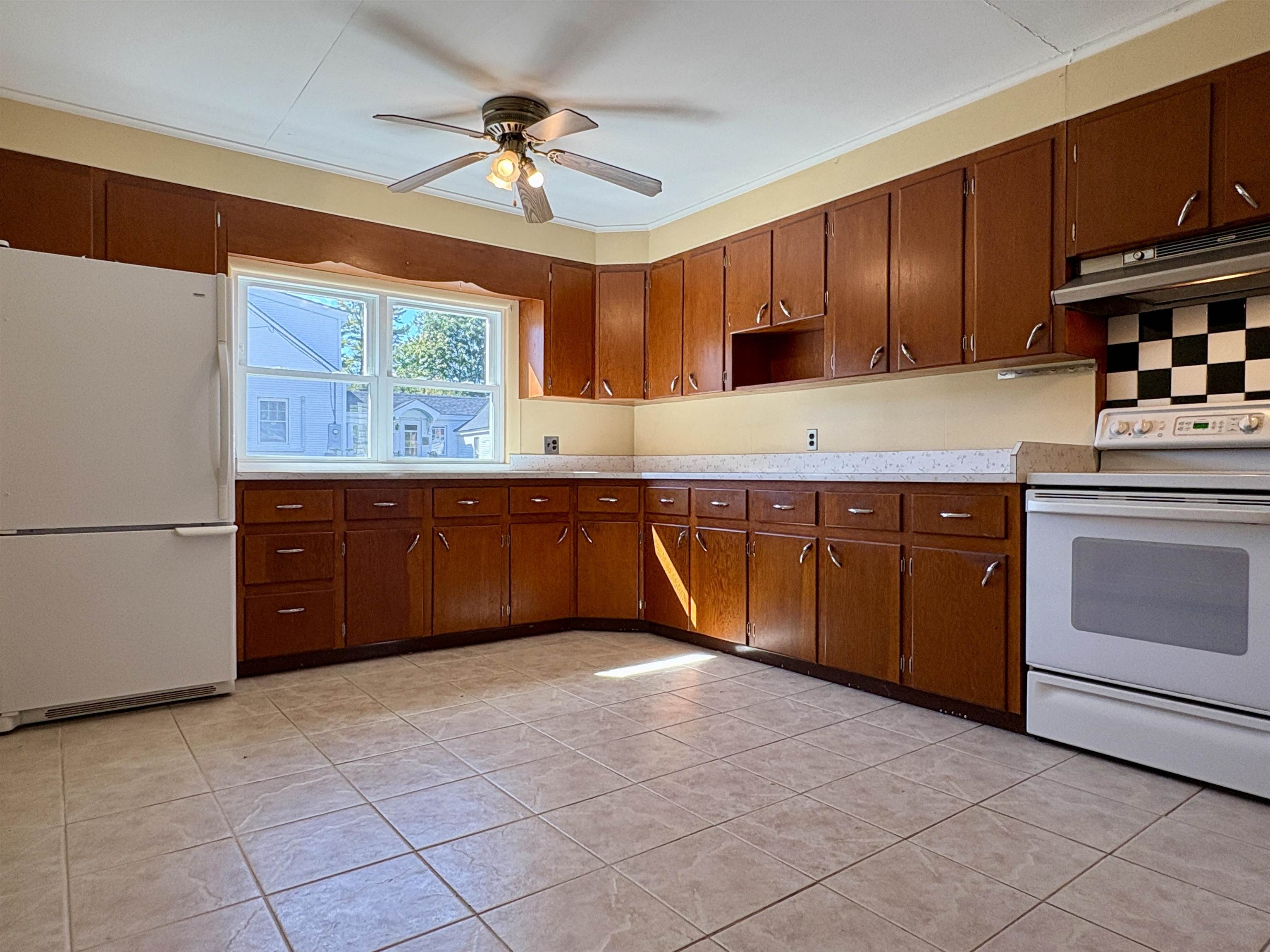 Lots of Storage in the Kitchen