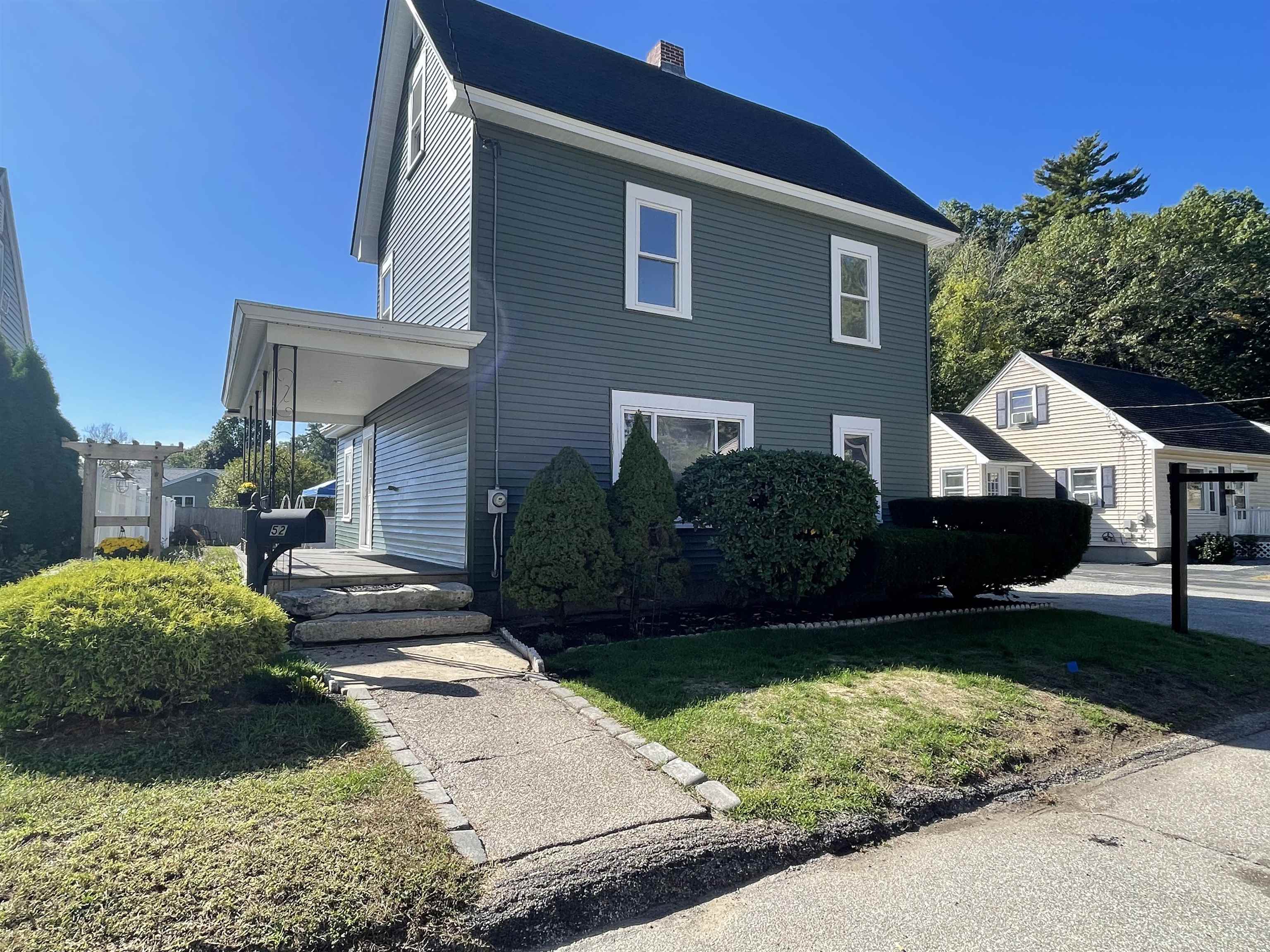 MANCHESTER NH Home for sale $$399,999 | $367 per sq.ft.