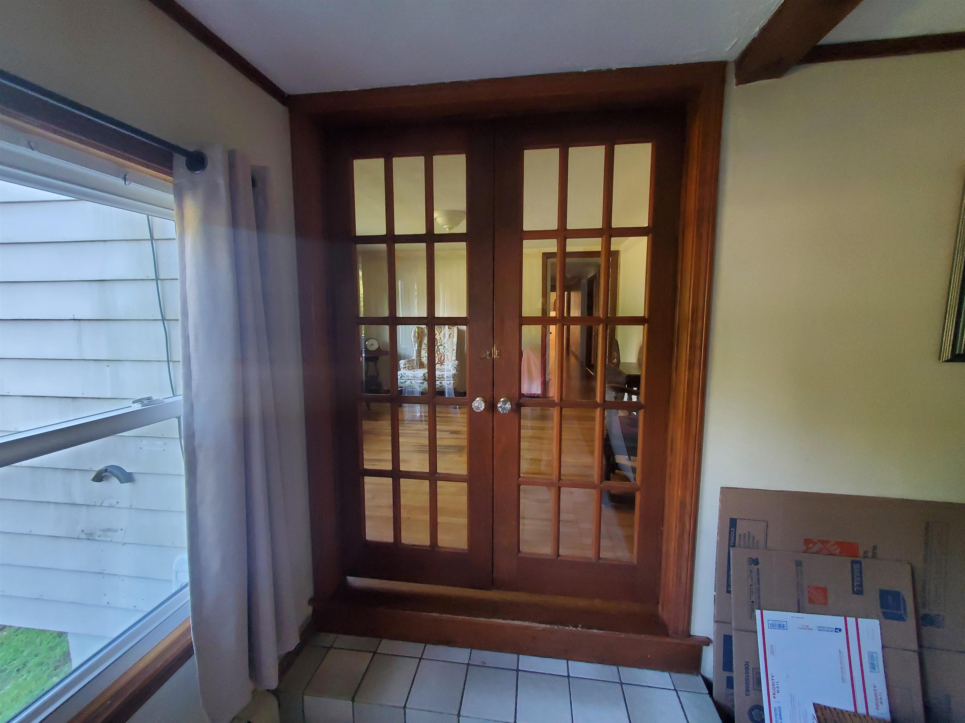 Photo 19 of 60