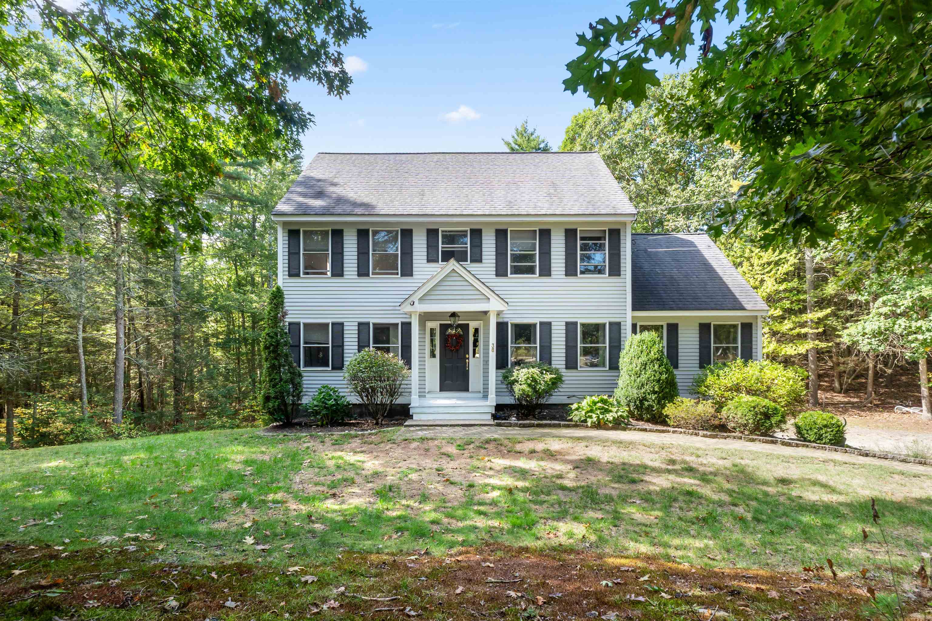 MLS 5063676: 38 Bluefish Drive, Fremont NH