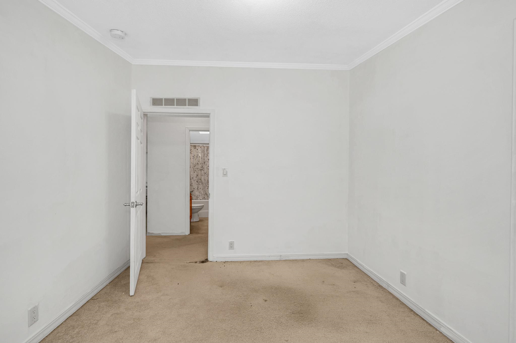 Photo 20 of 30