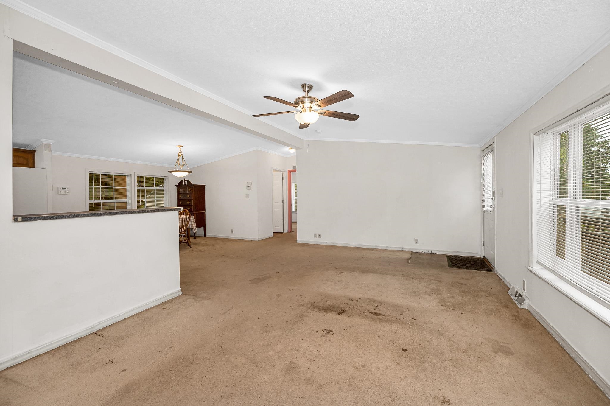 Photo 6 of 30
