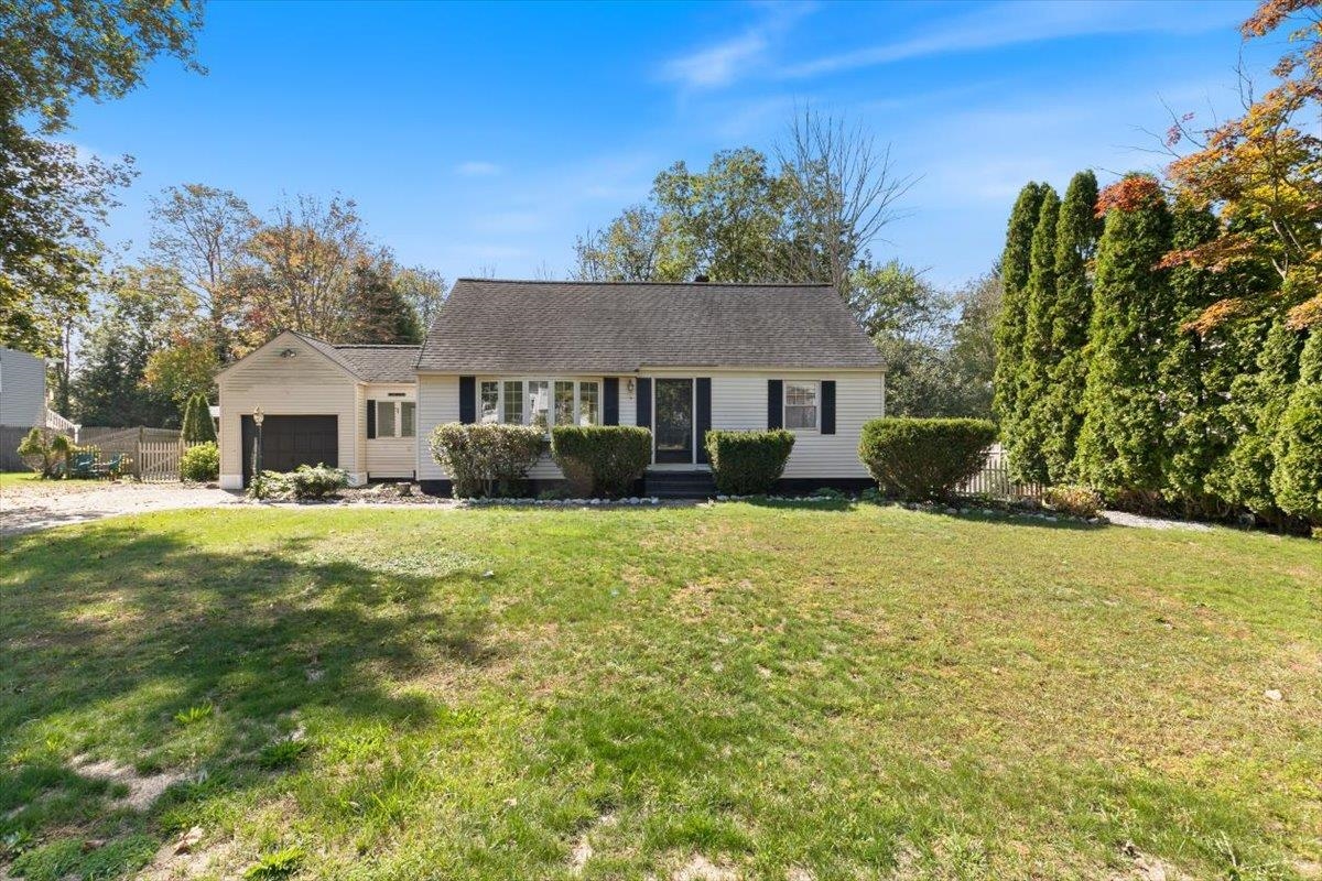 MLS 5063819: 33 Matthias Street, Salem NH