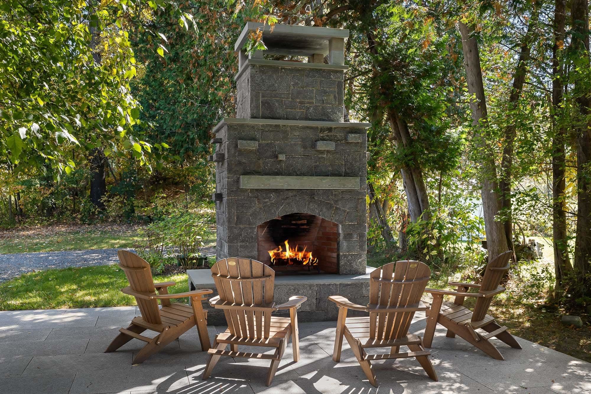 Homes for sale in Stowe, VT | 48 Pike St, Stowe, VT 05672 | MLS# 5063832