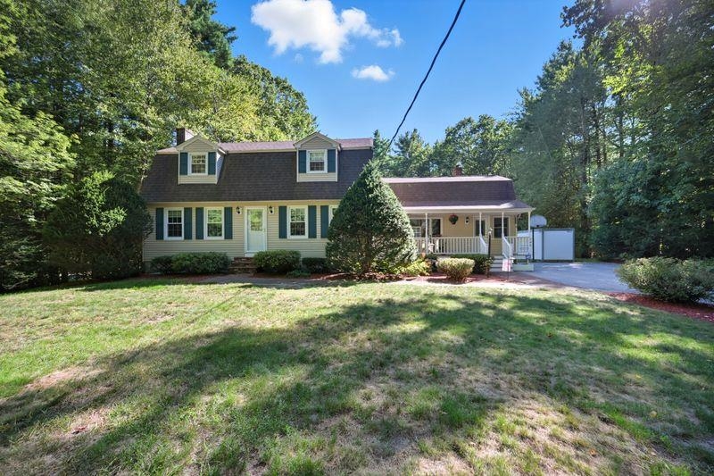 MLS 5063907: 143 Colby Road, Danville NH