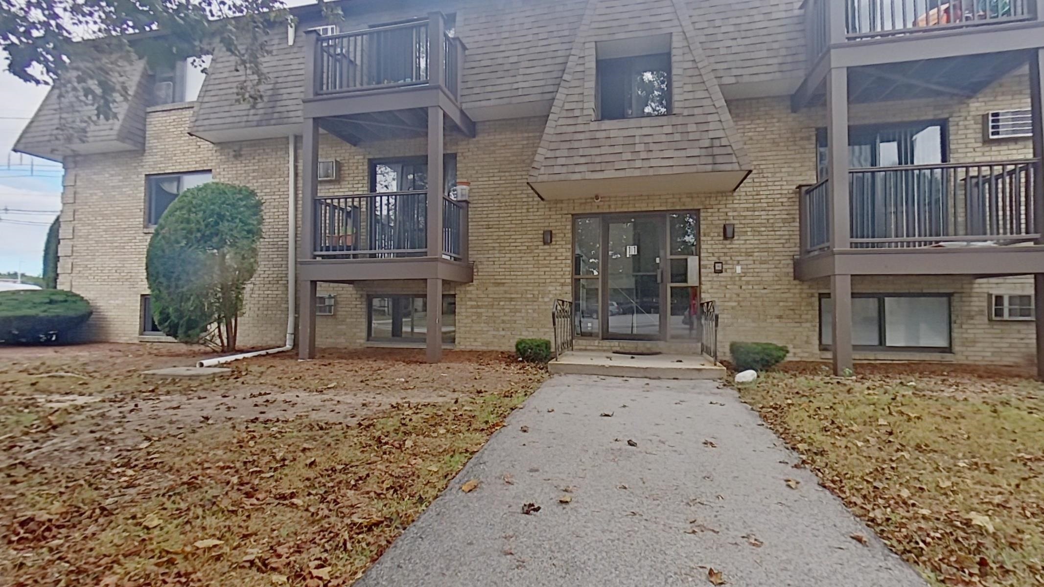 MLS 5063985: 11 Tiffany Road-Unit Apt # 1, Salem NH