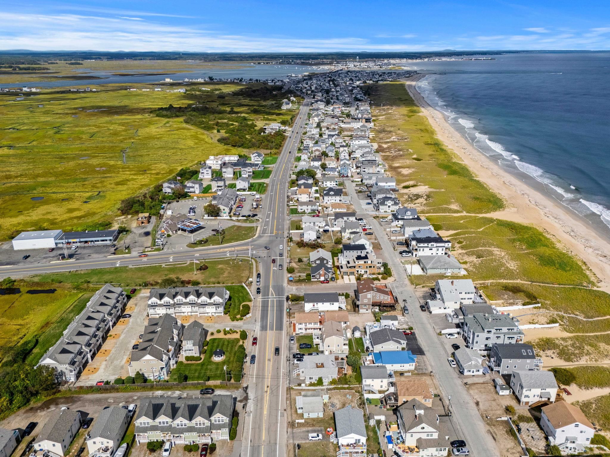 Homes for sale in Salisbury, MA | 595 North End Blvd #2, Salisbury, MA 01952 | MLS# 5064068