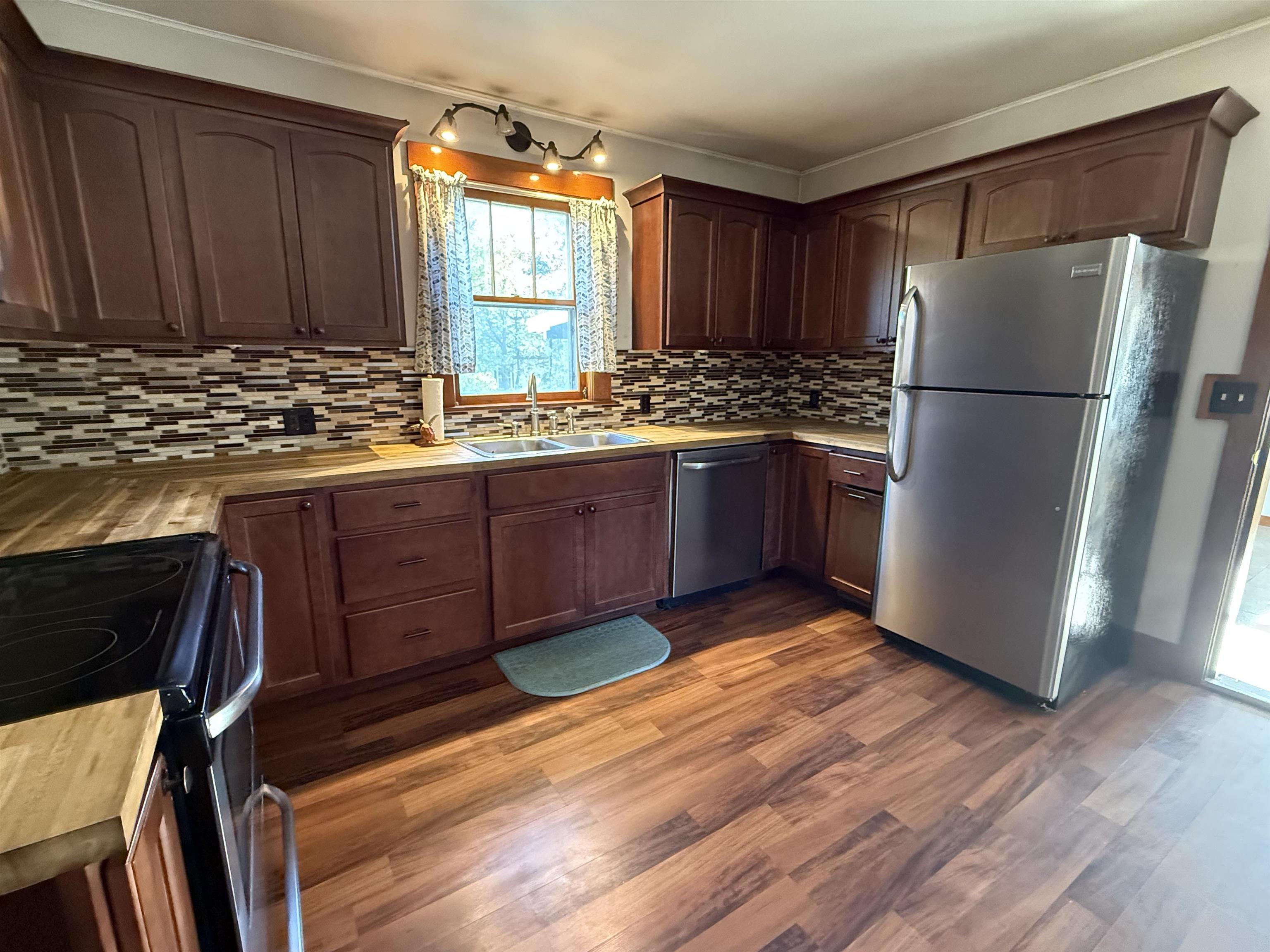 Homes for sale in Morristown, VT | 64 Wabun Ave, Morristown, VT 05661 | MLS# 5064103