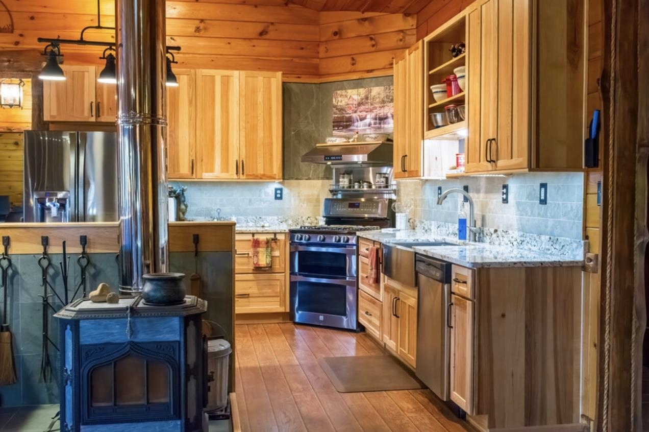 Soapstone Wood Stove/ Kitchen 24183034