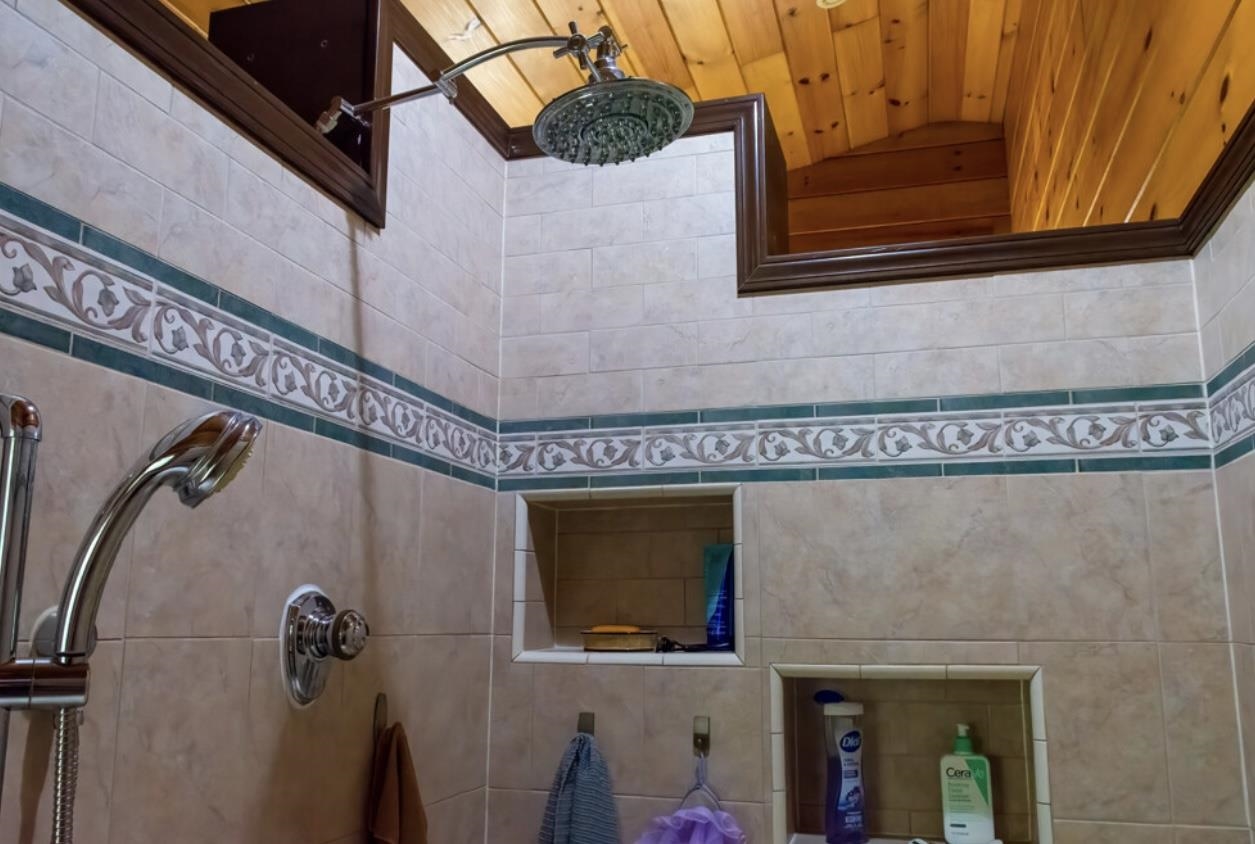 Primary Walk-in Shower 24183015