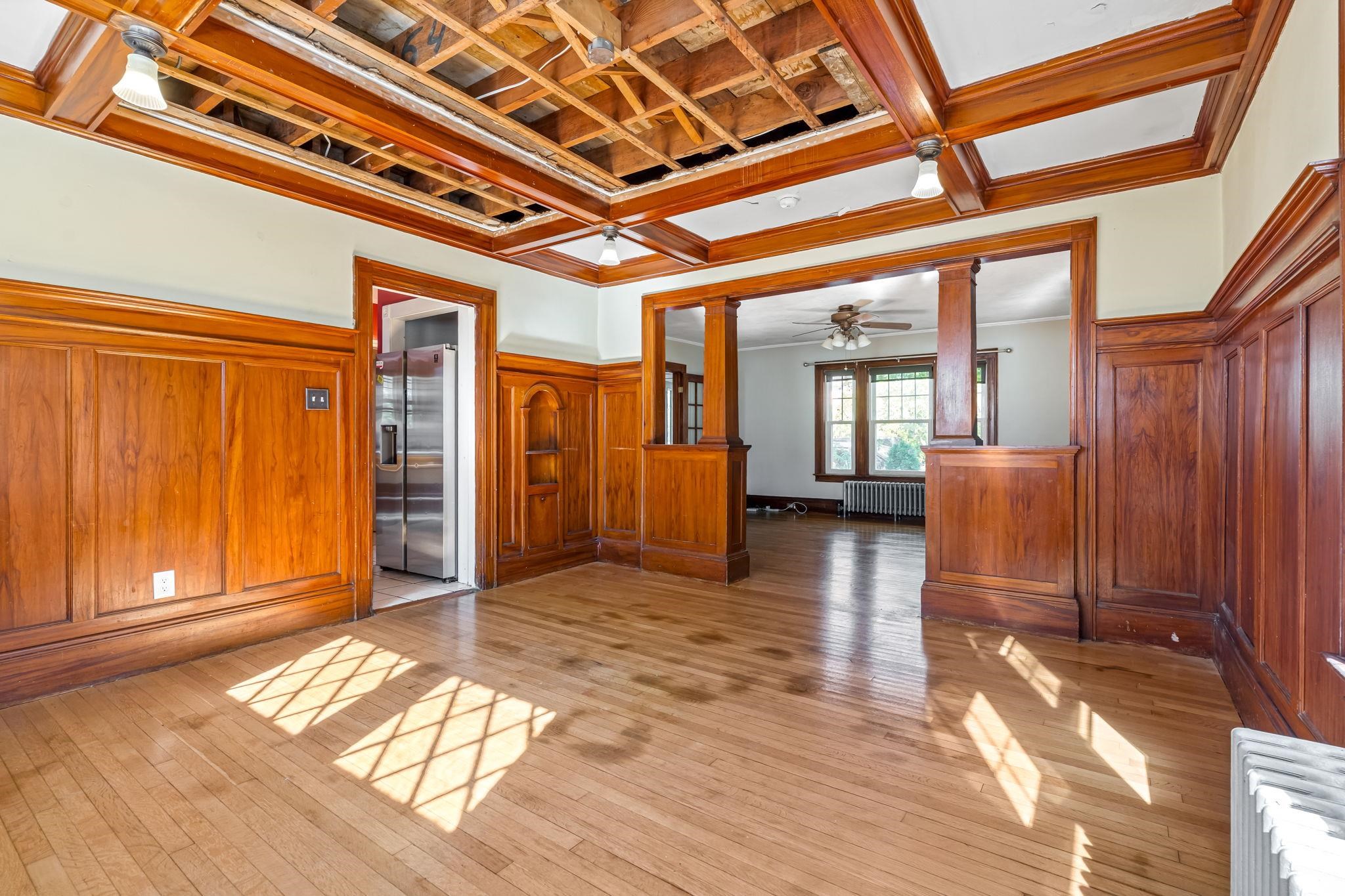 Dining Room - See Private Remarks