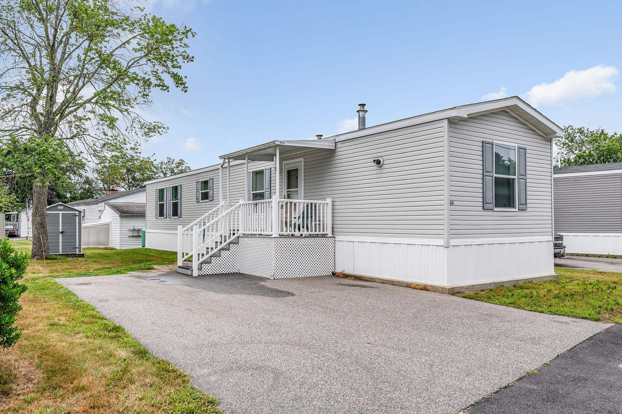 MLS 5064367: 69 Caddy Drive, Salem NH