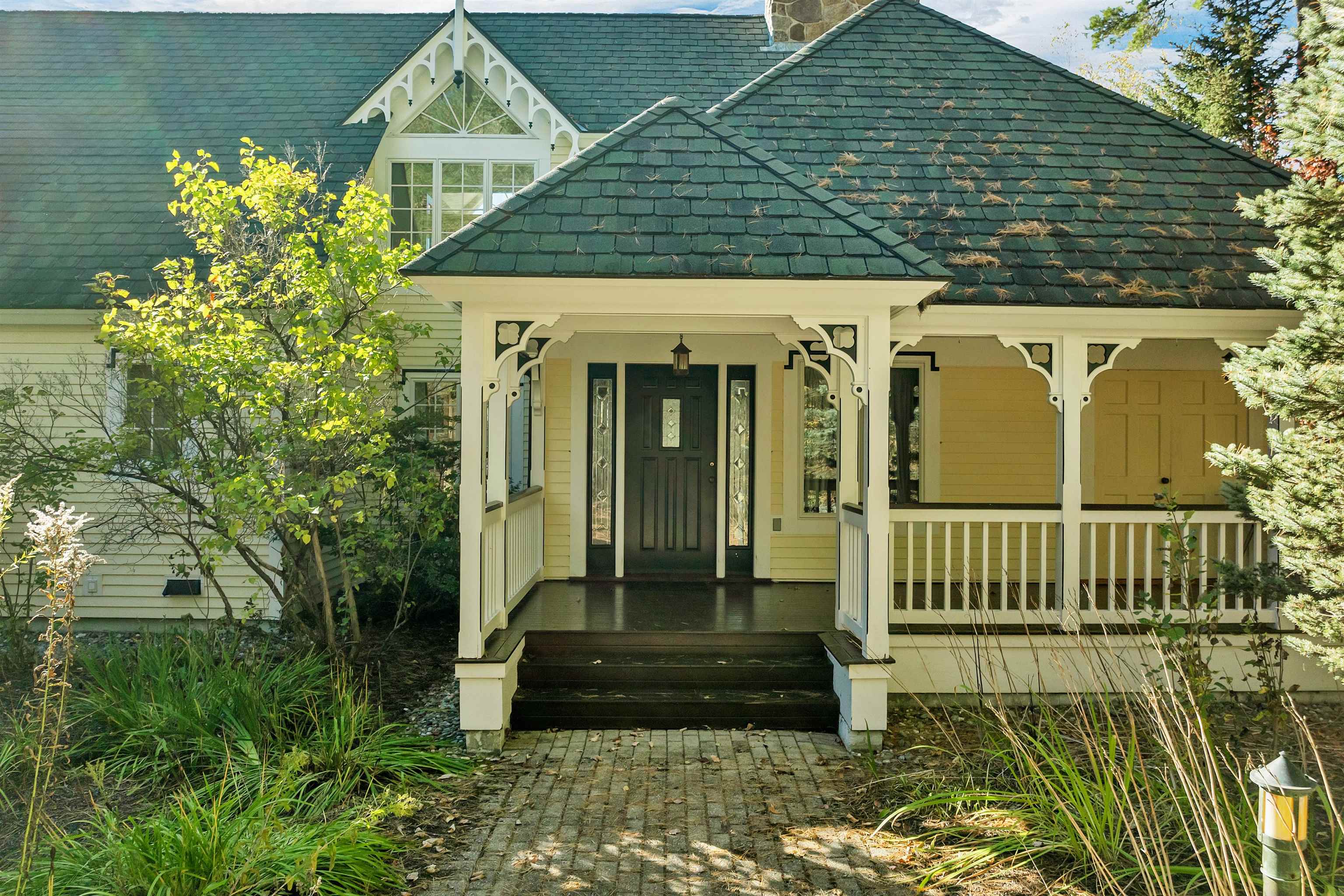27 Jasinski Rd