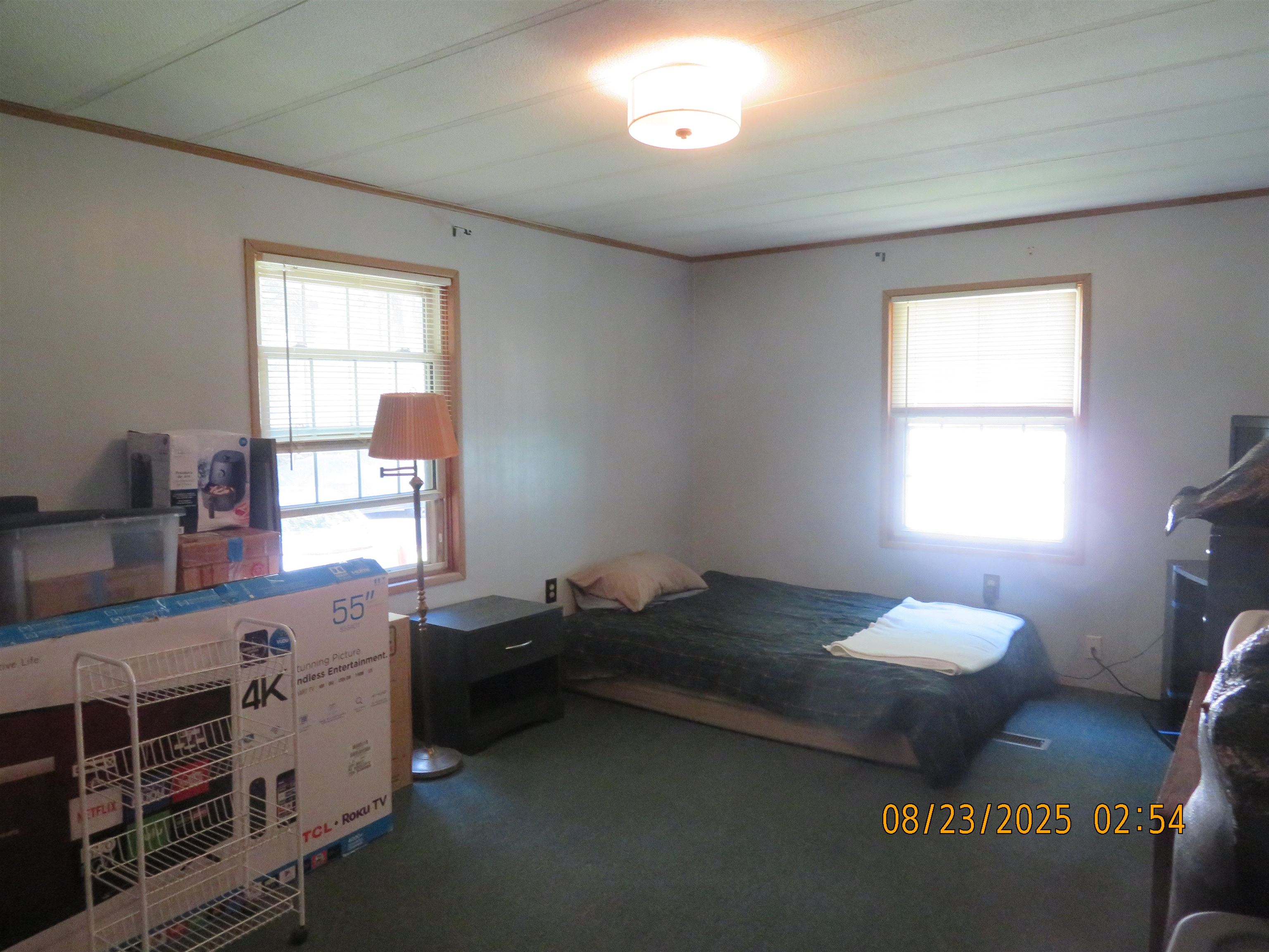 Photo 14 of 23