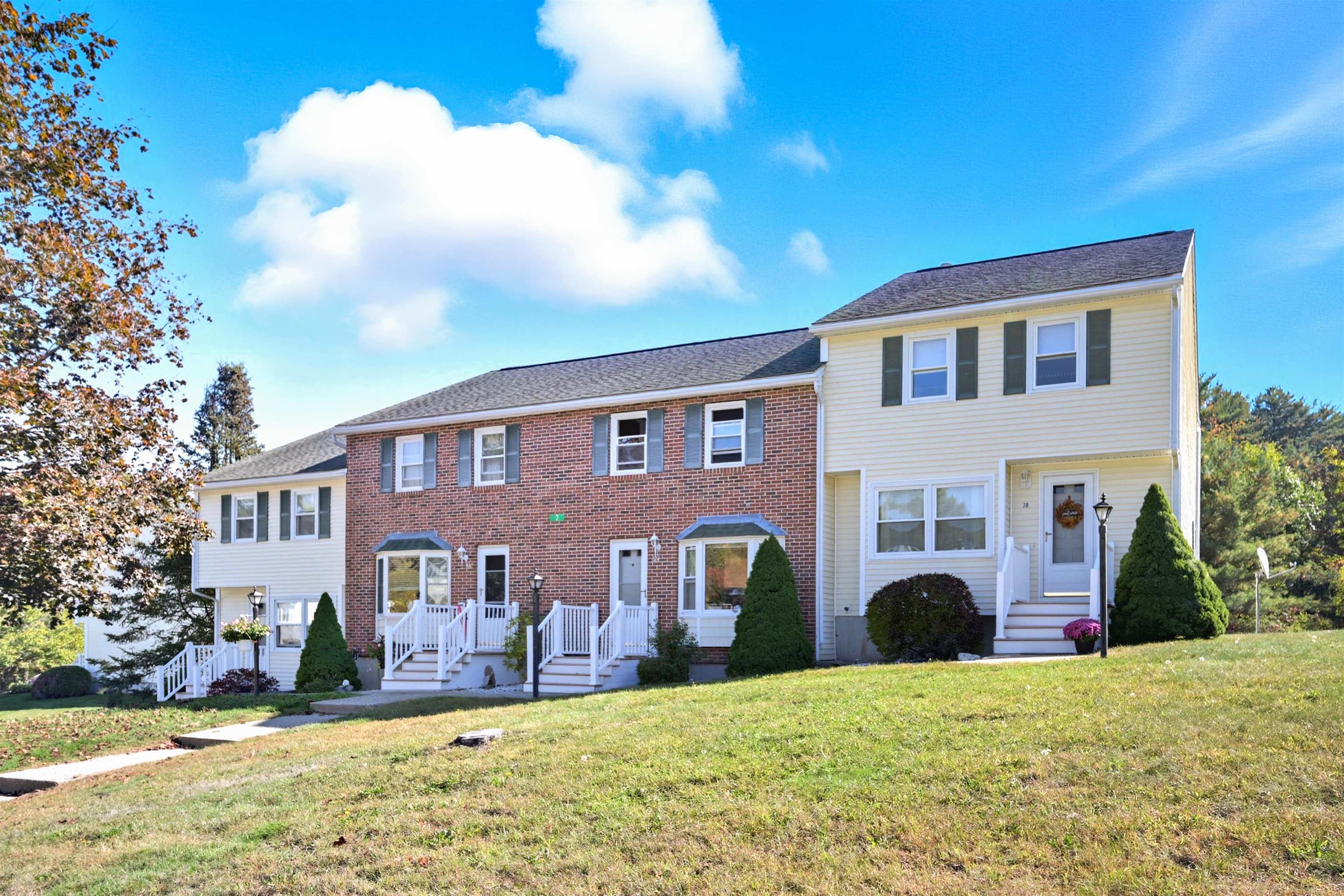MLS 5064652: 120 Newton Road-Unit 2D, Plaistow NH