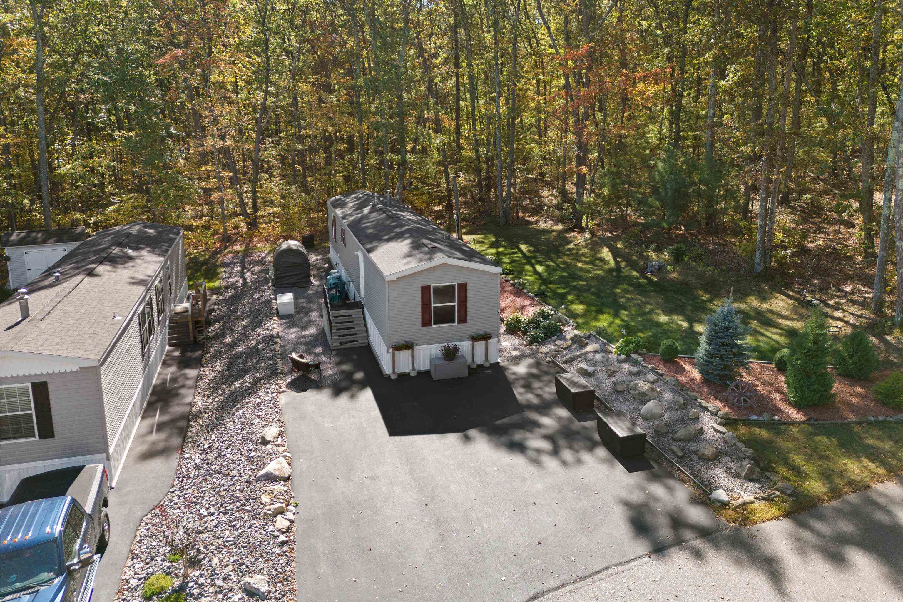 Photo 2 of 32