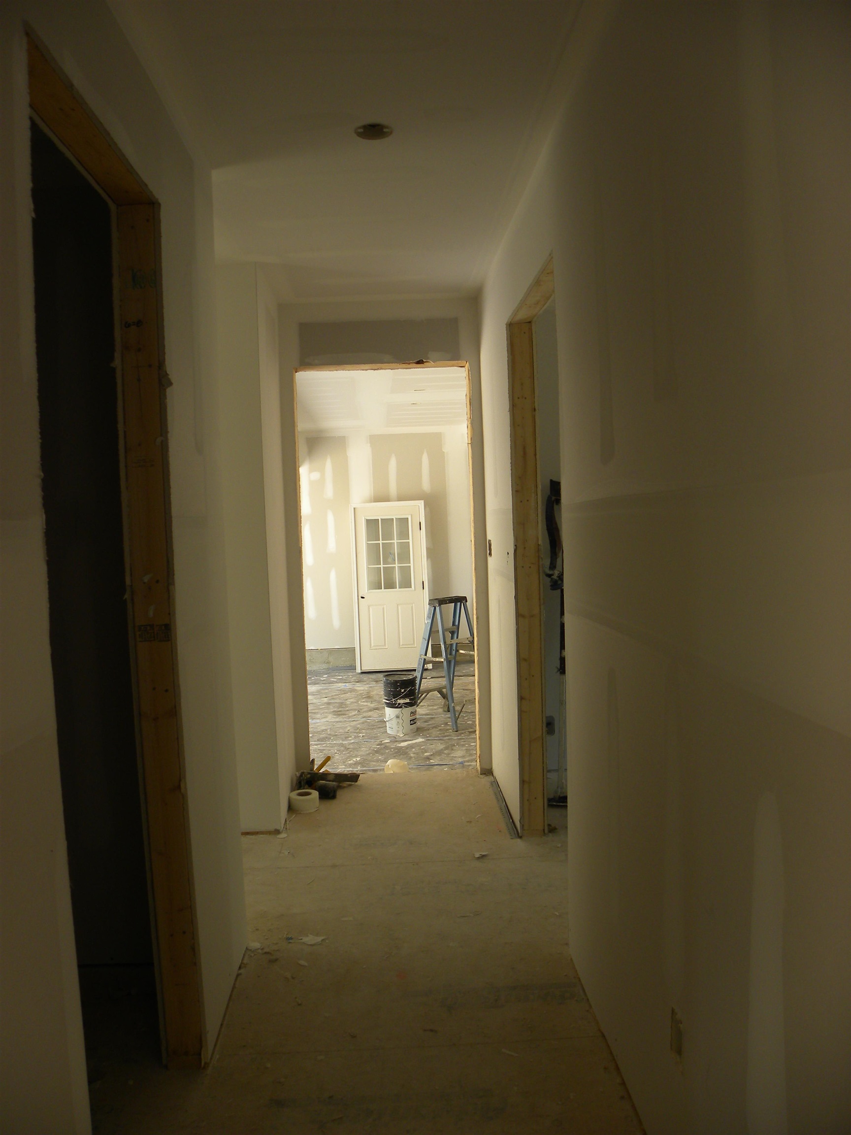 Rear Hall 24236642