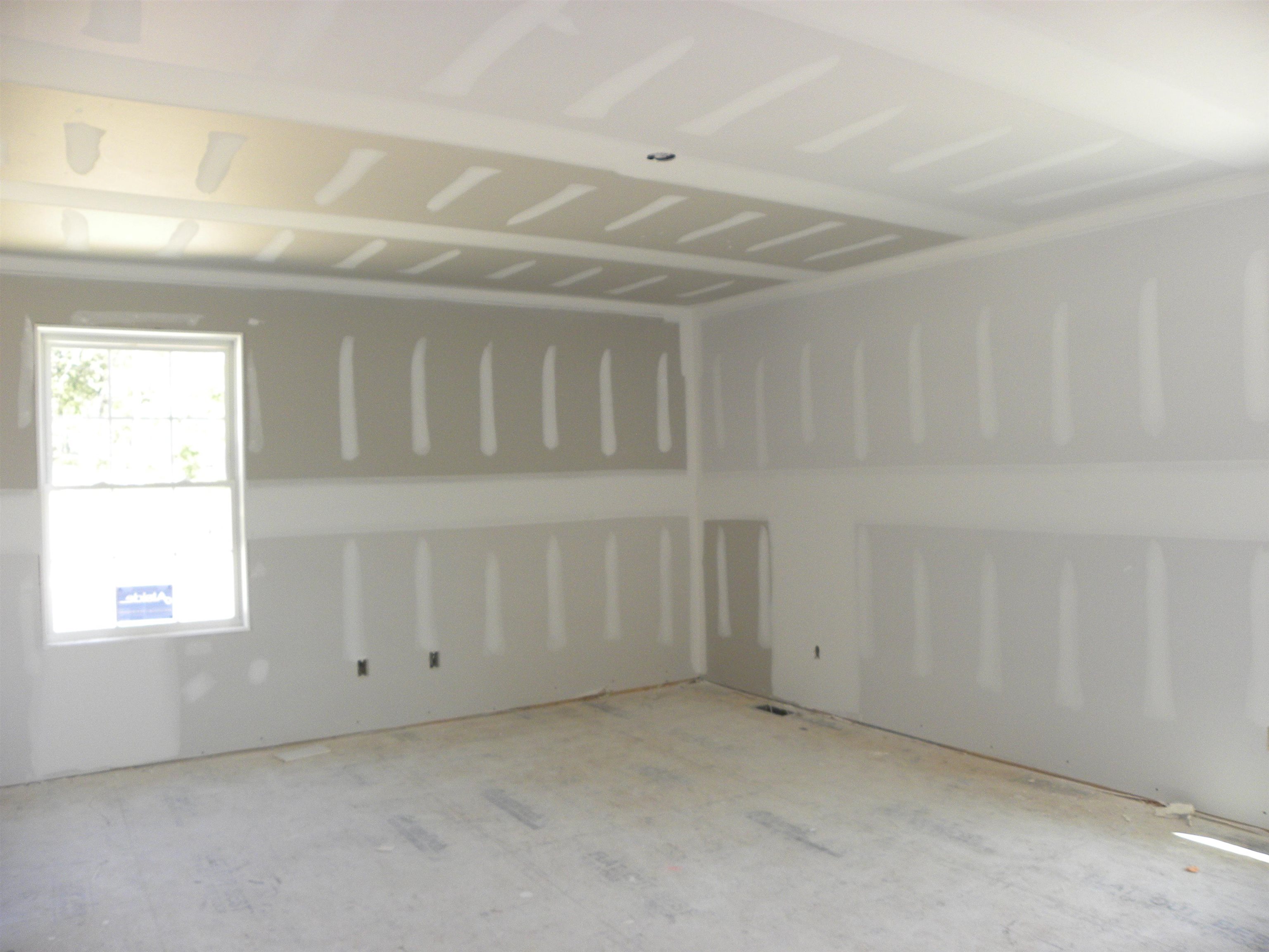 Primary Bedroom 24236655