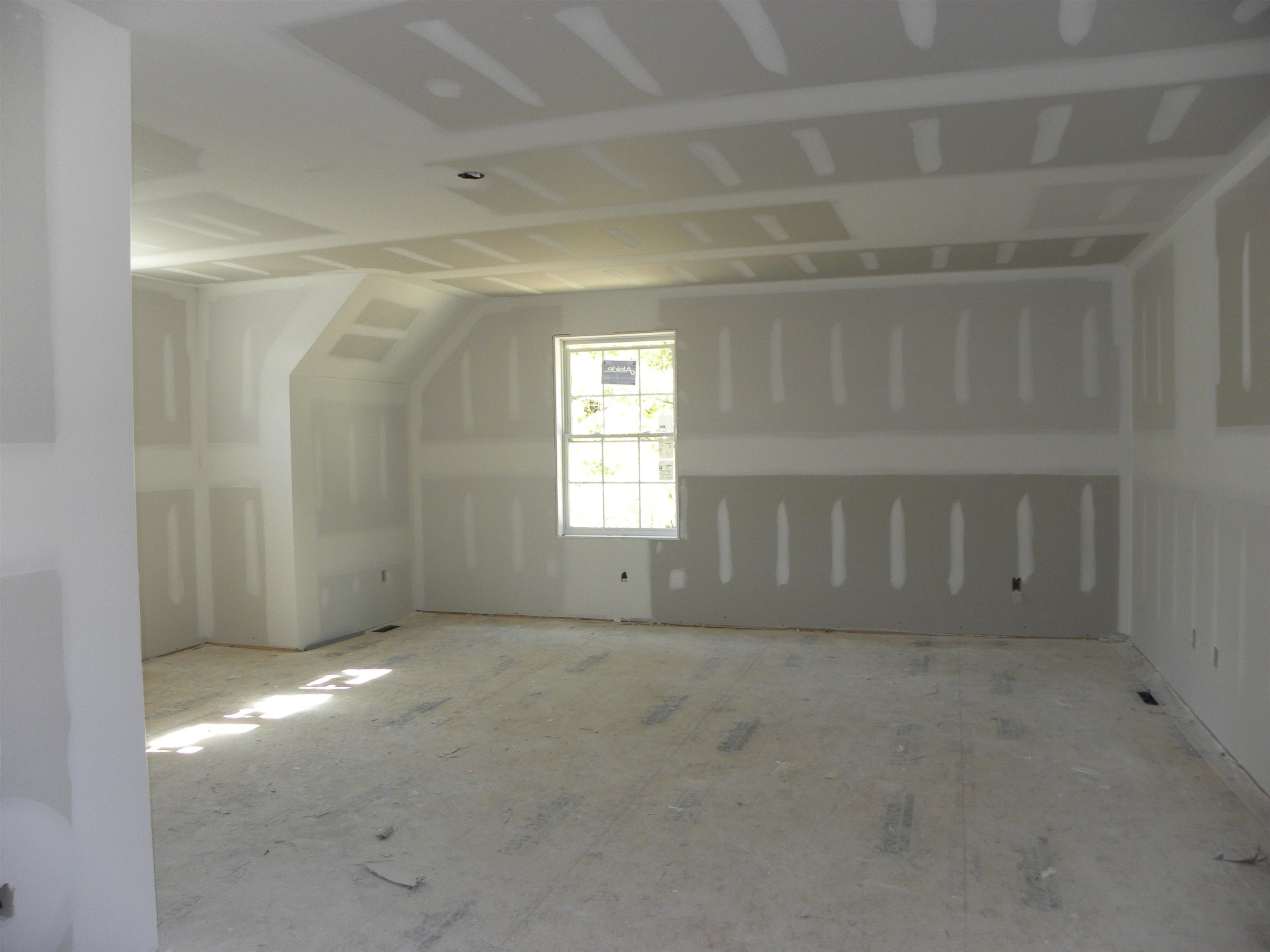 4th Bedroom over Garage 24236561