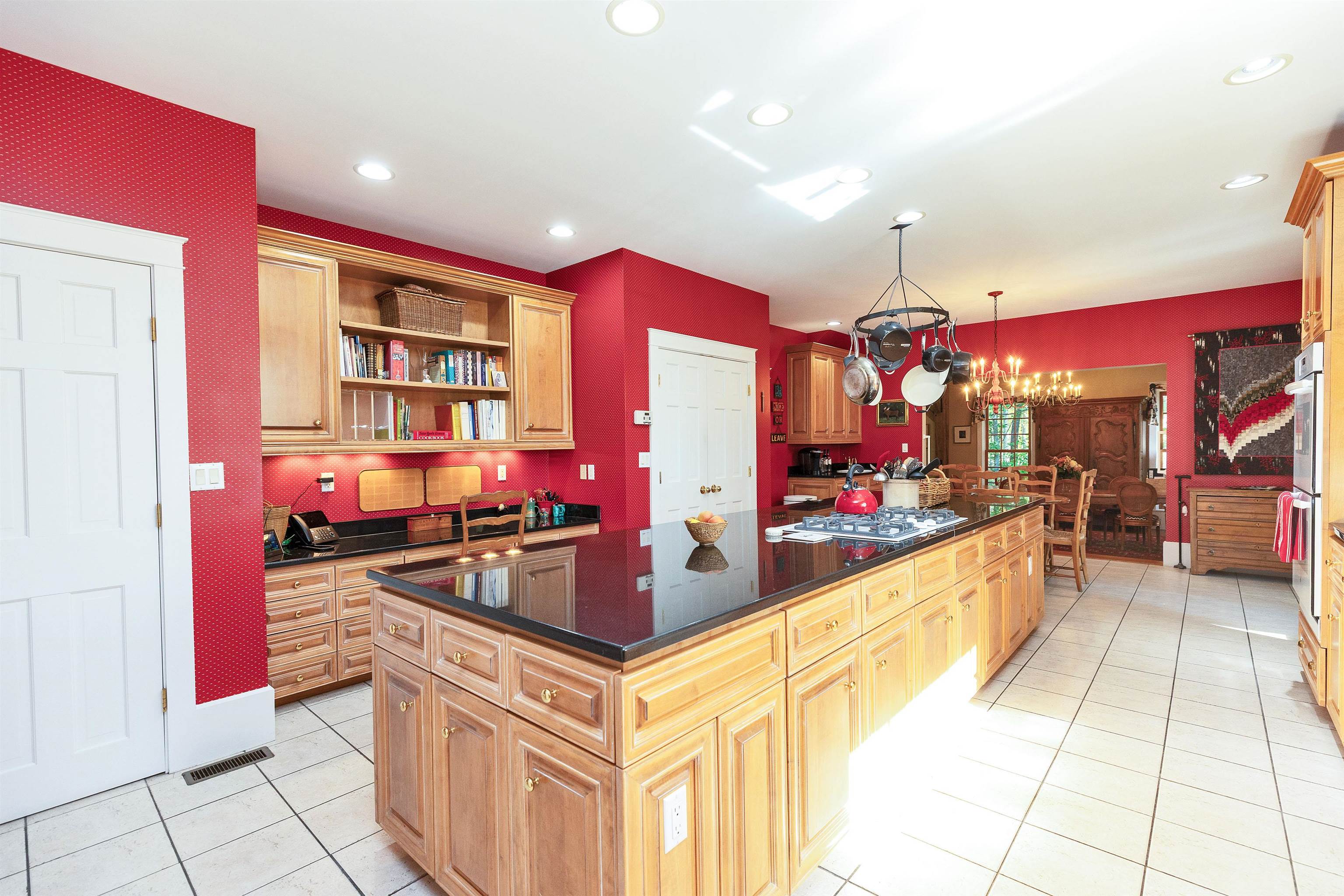 Kitchen Complex