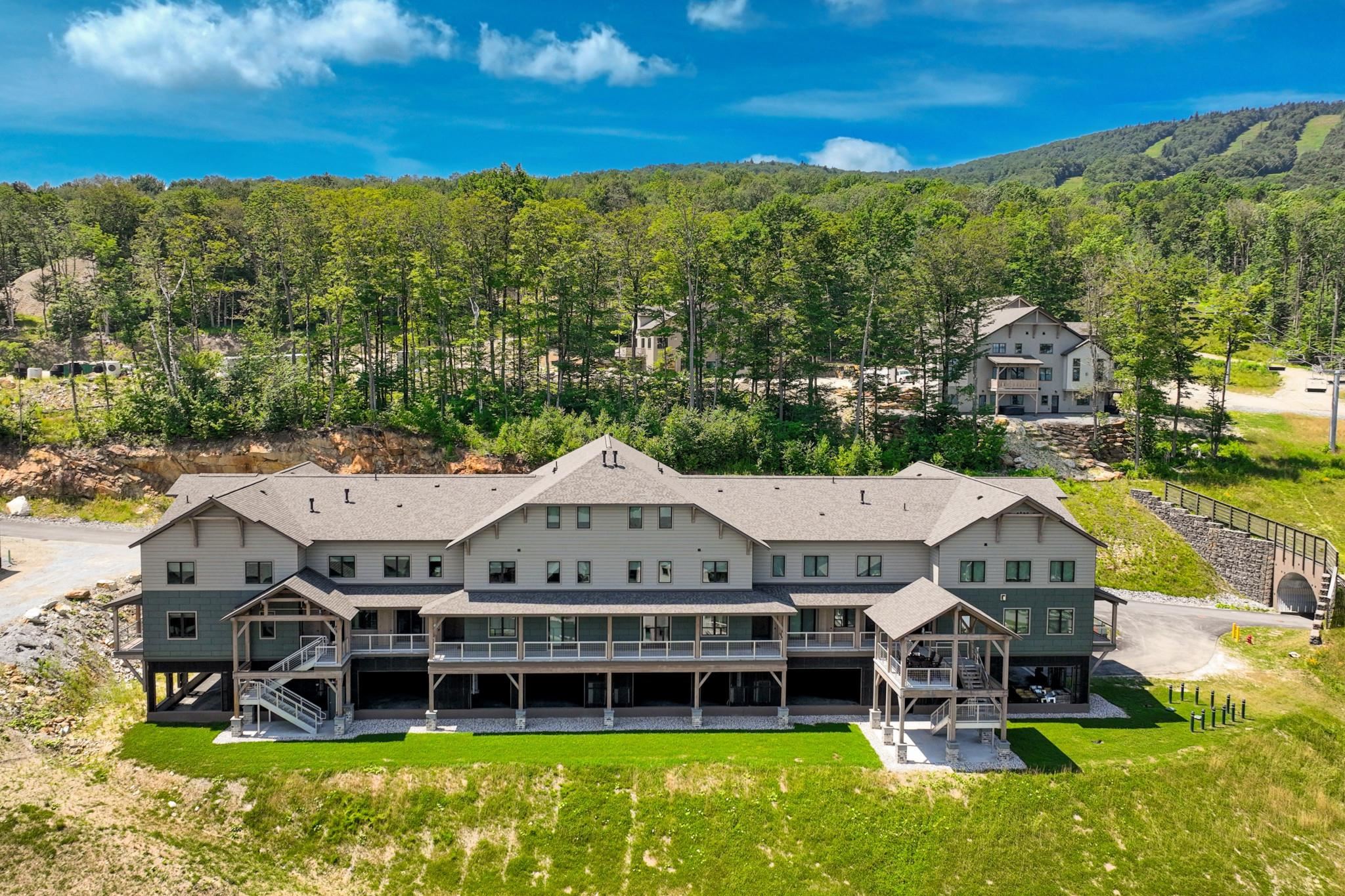 LUDLOW VT Condos for sale