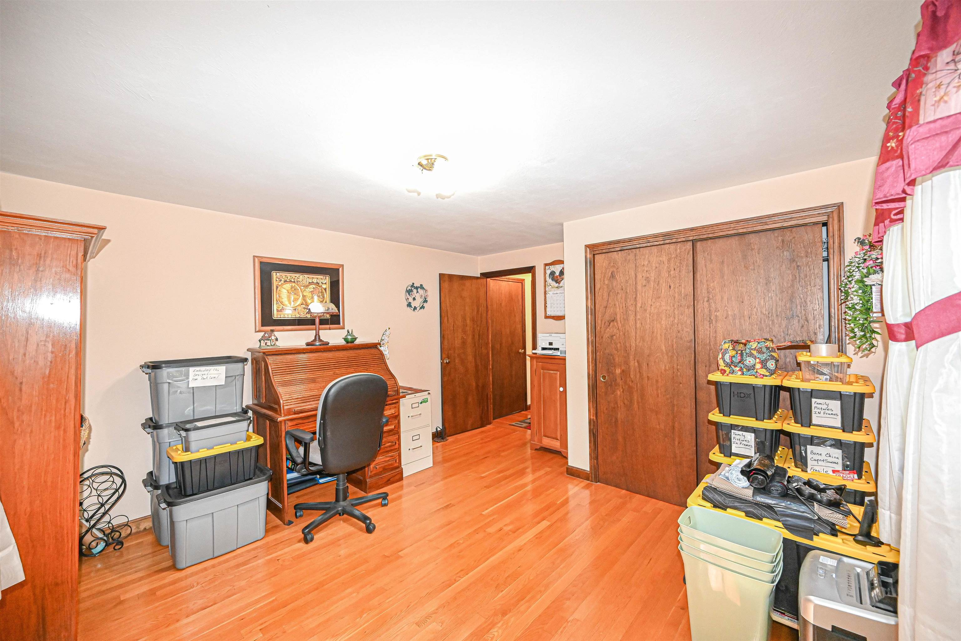Photo 19 of 47