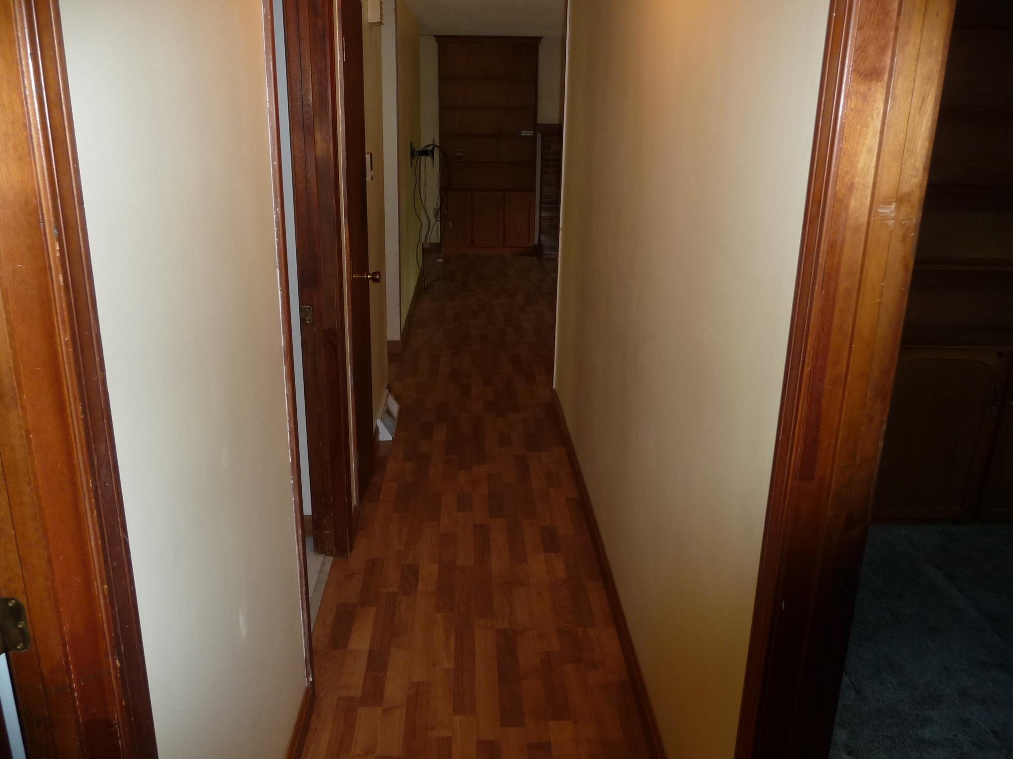 Photo 13 of 27