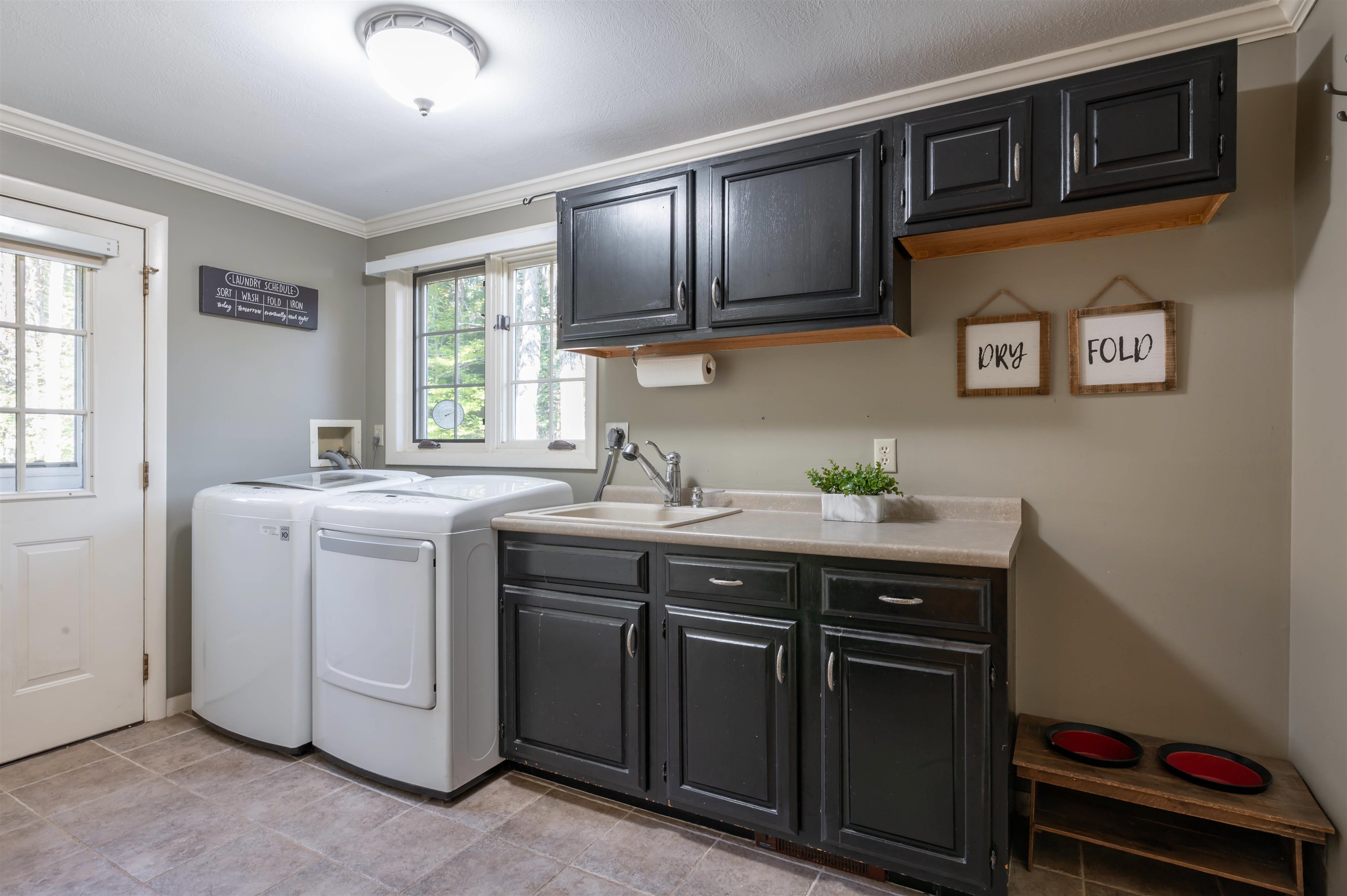 Convenient laundry room off kitchen!